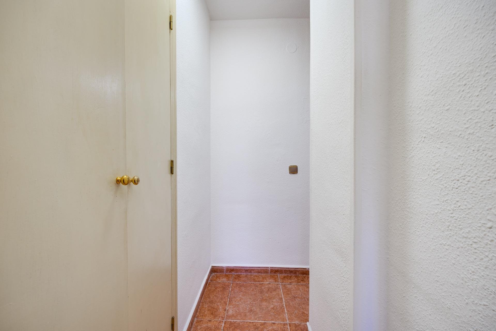 Segunda mano - Apartamento -
Torrevieja - Playa De Los Naufragos
