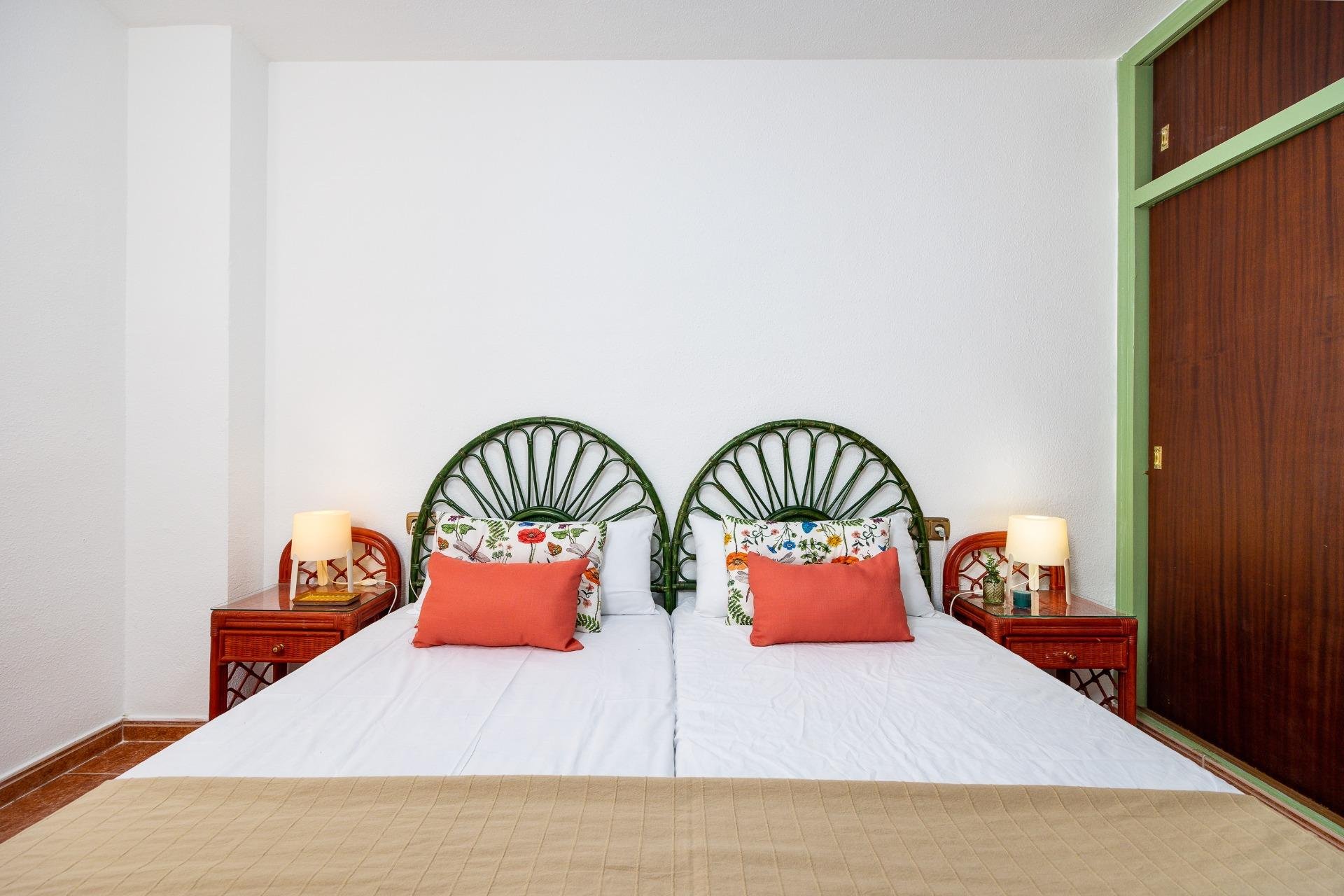 Segunda mano - Apartamento -
Torrevieja - Playa De Los Naufragos