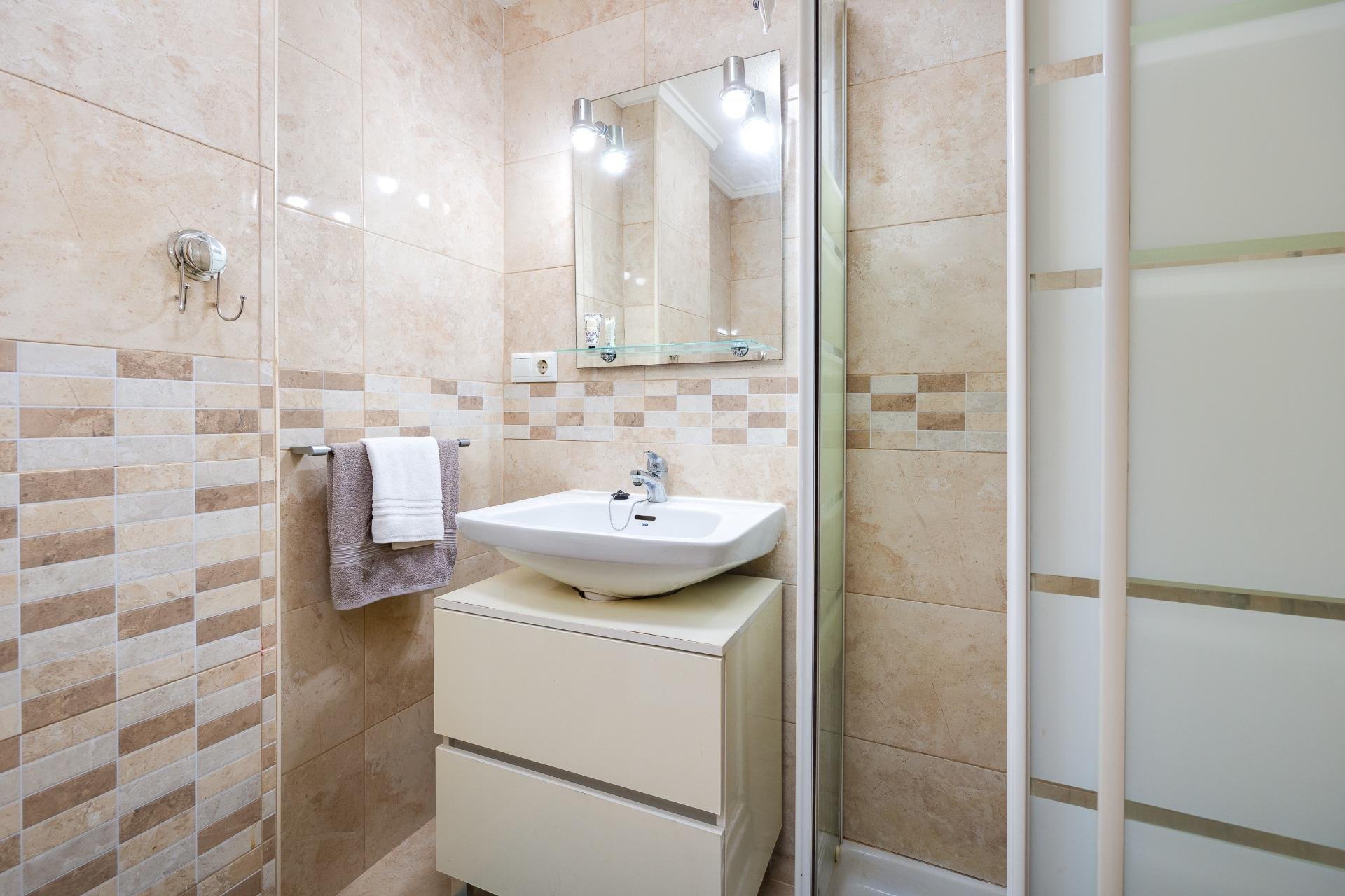 Segunda mano - Apartamento -
Torrevieja - Playa De Los Naufragos