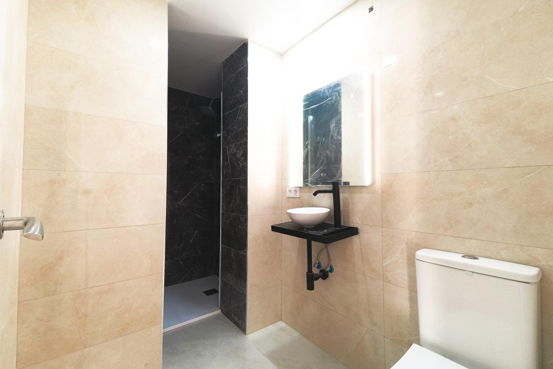 Segunda mano - Apartamento -
Torrevieja - Playa De Los Naufragos