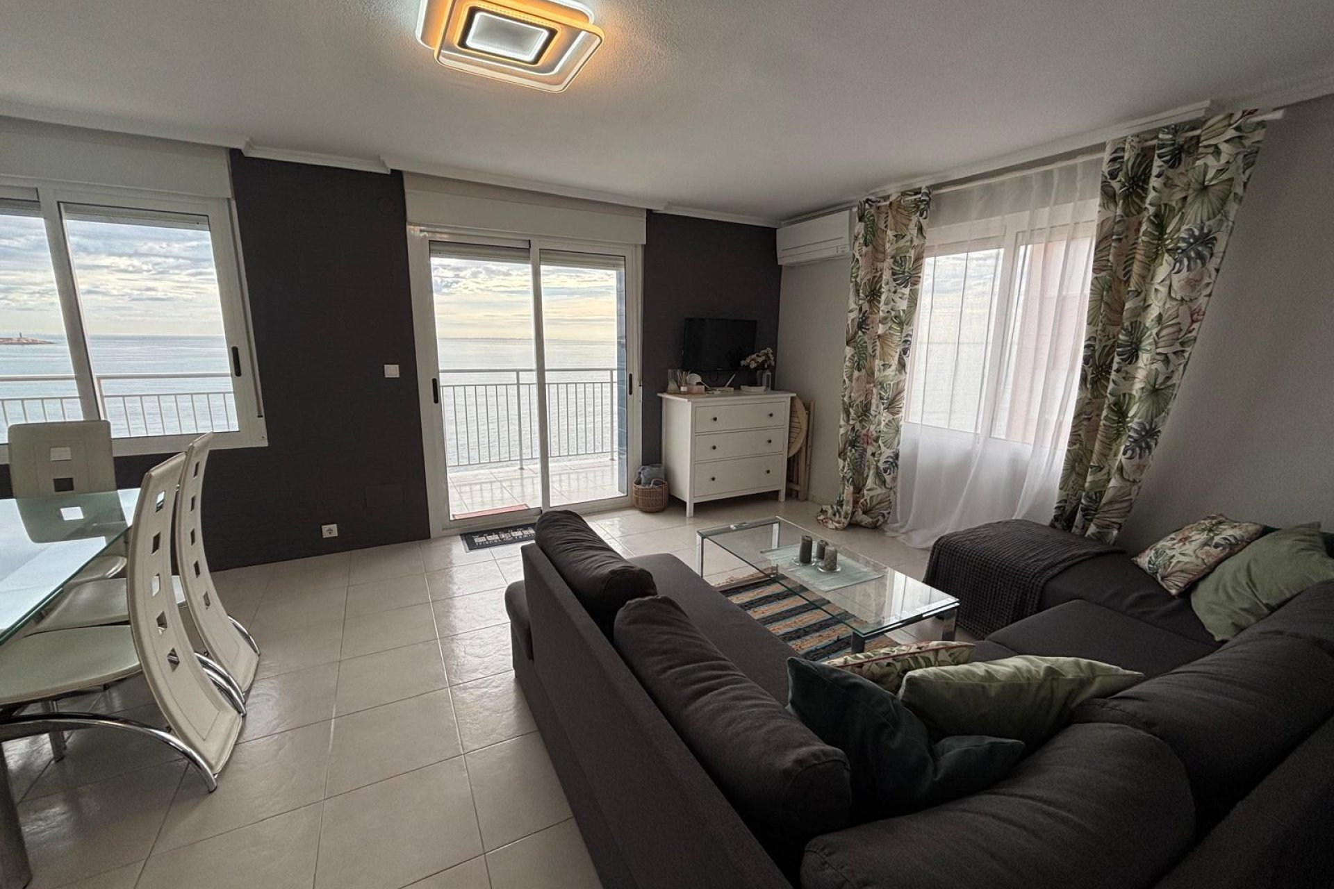 Segunda mano - Apartamento -
Torrevieja - Playa De Los Naufragos