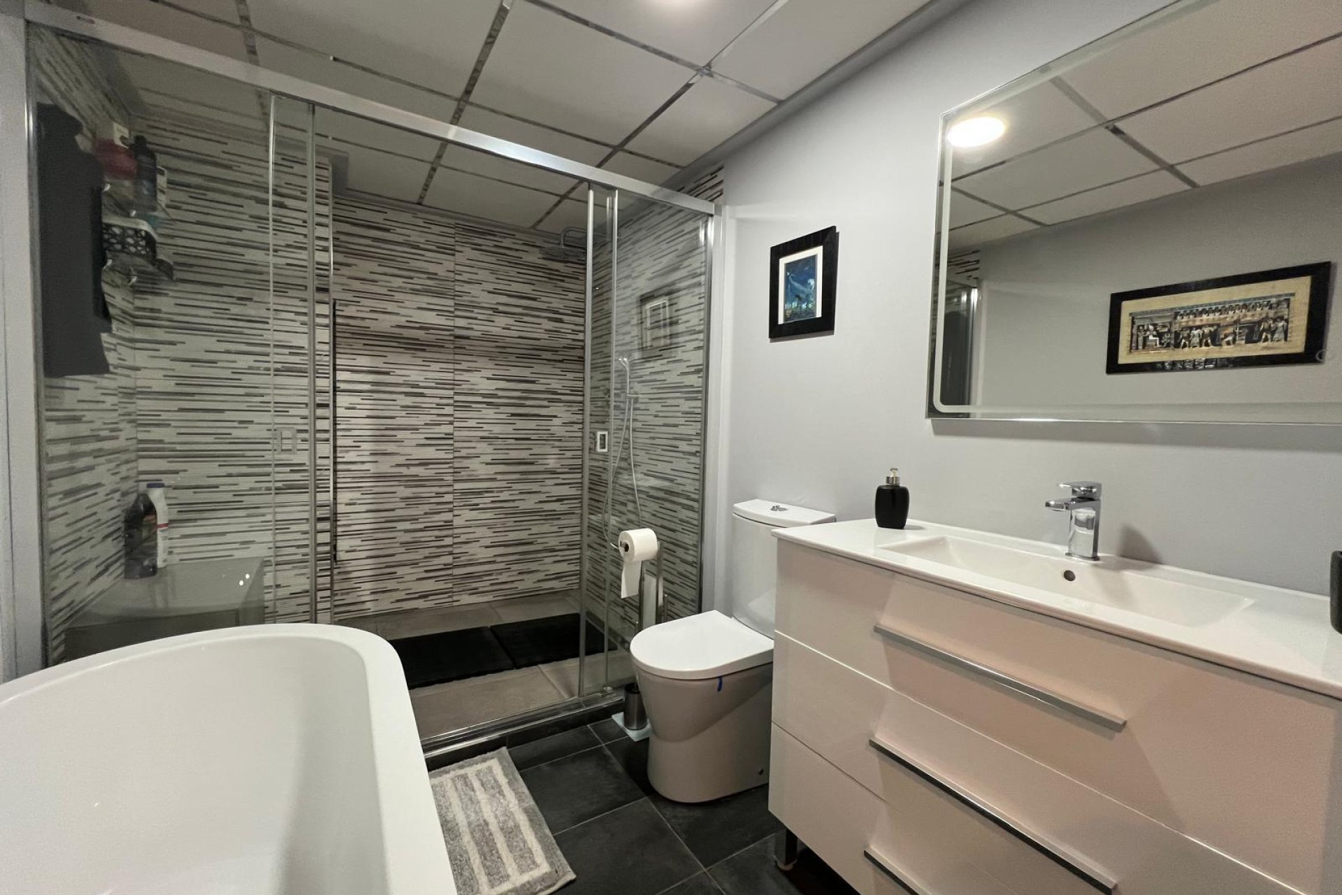 Segunda mano - Apartamento -
Torrevieja - Playa del Cura