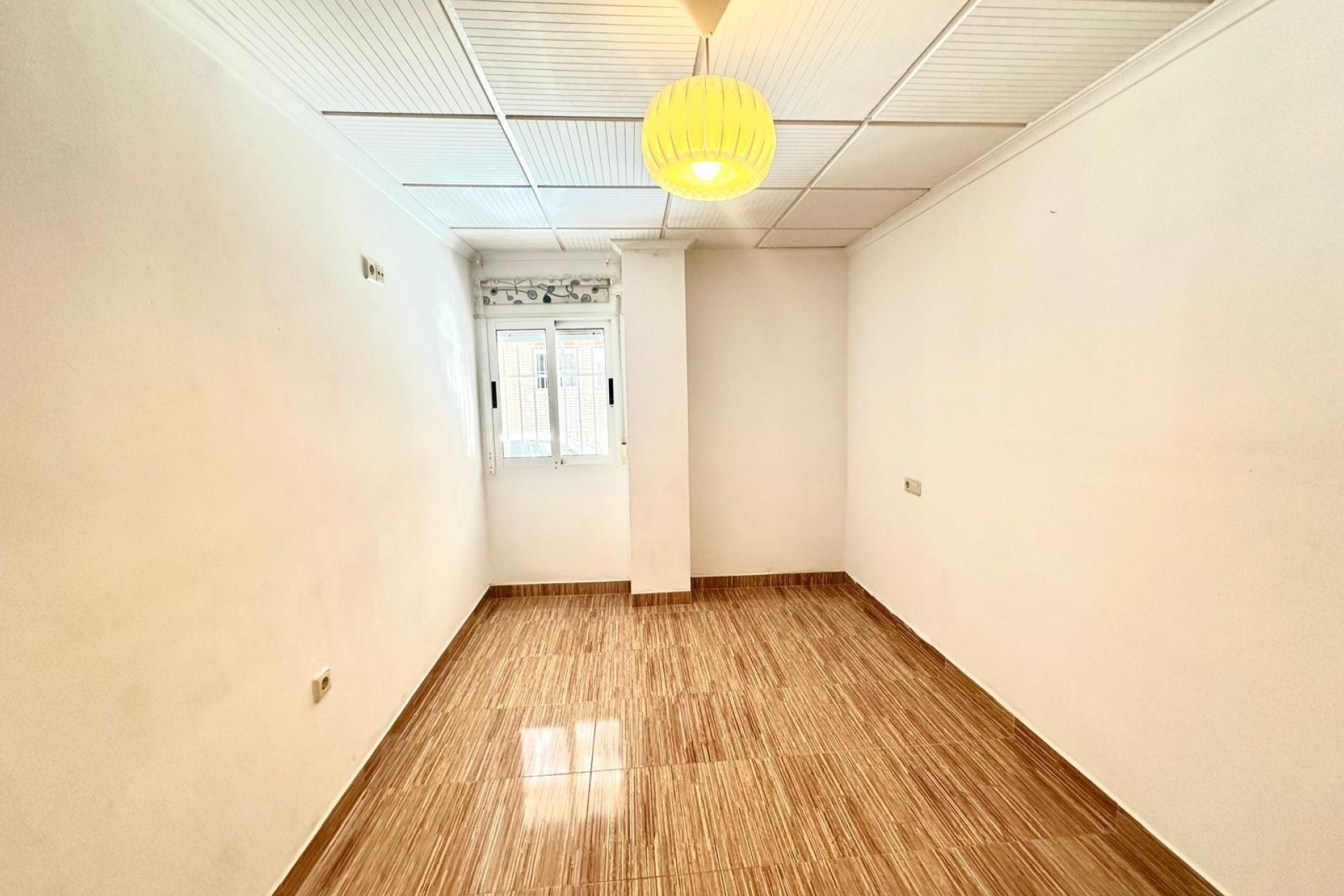 Segunda mano - Apartamento -
Torrevieja - Playa del Cura