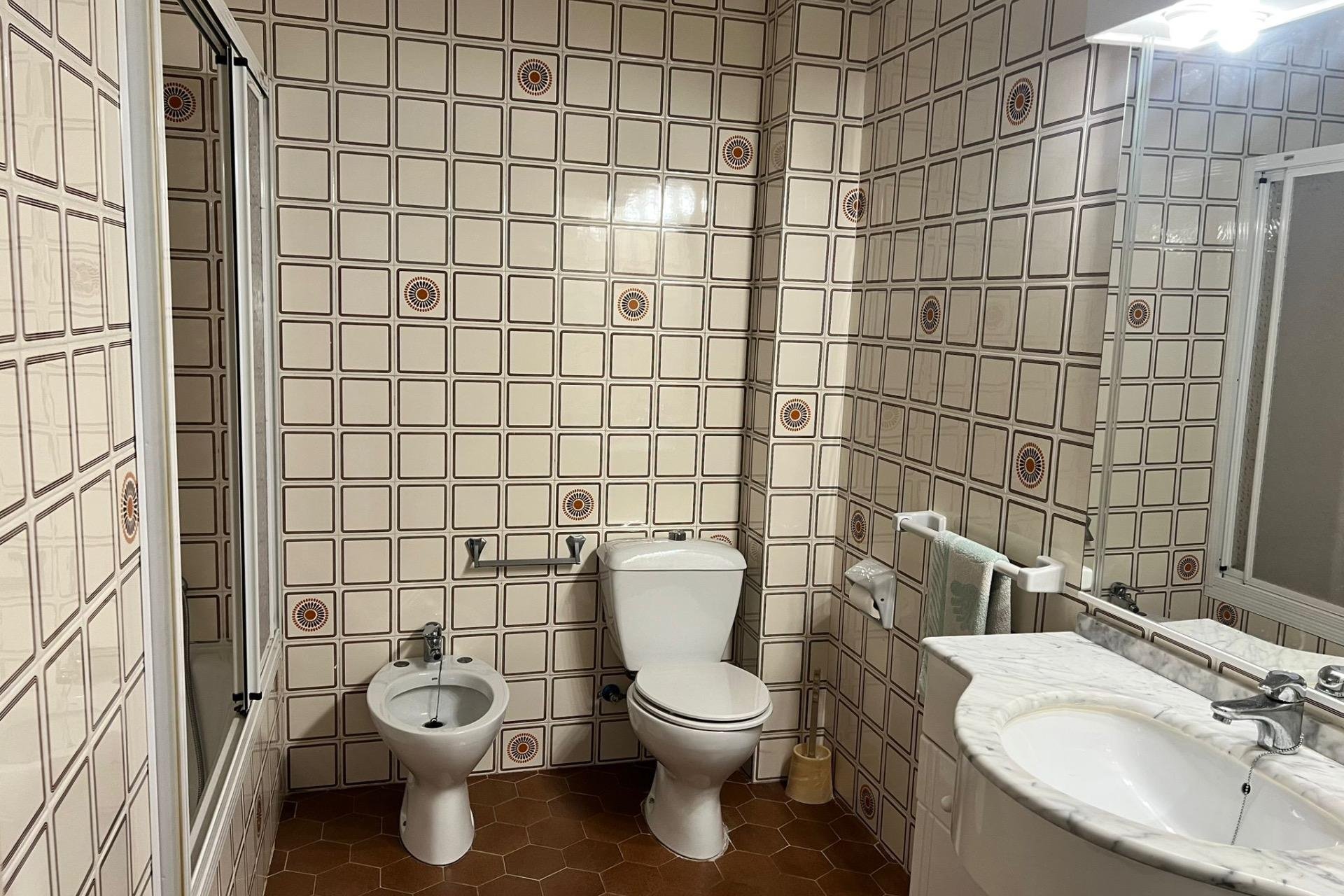 Segunda mano - Apartamento -
Torrevieja - Playa del Cura