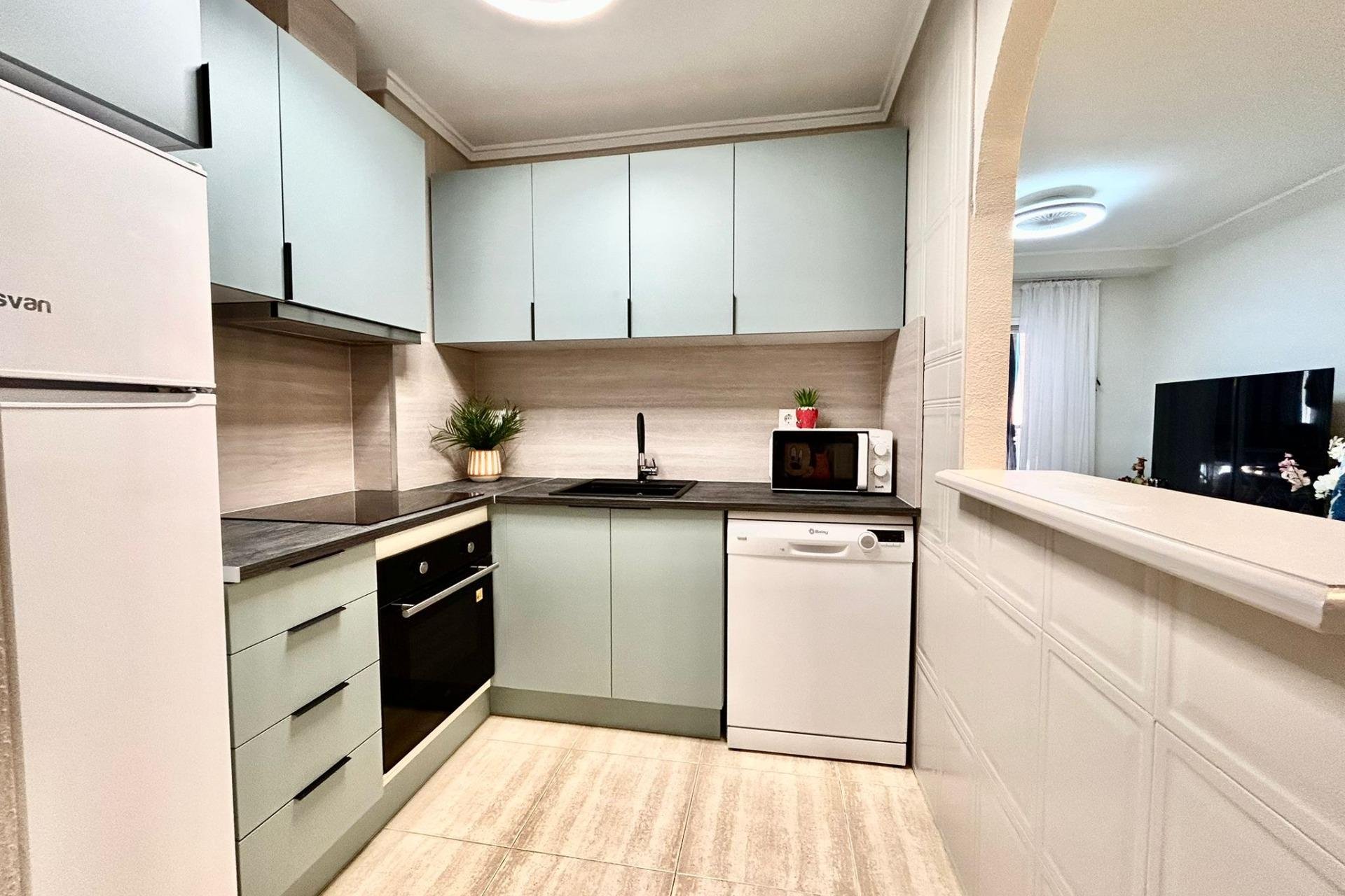 Segunda mano - Apartamento -
Torrevieja - Playa del Cura