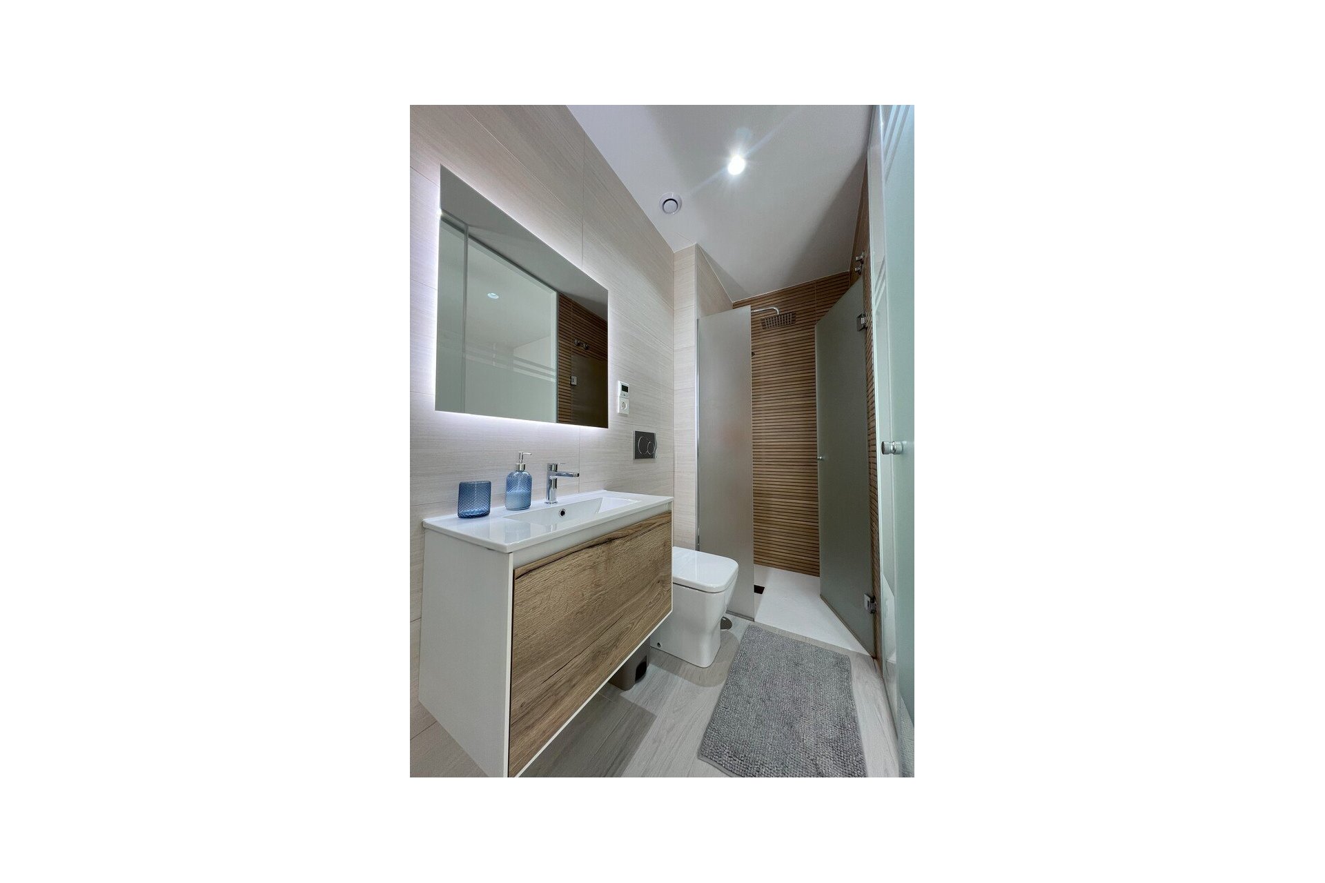 Segunda mano - Apartamento -
Torrevieja - Playa del Cura