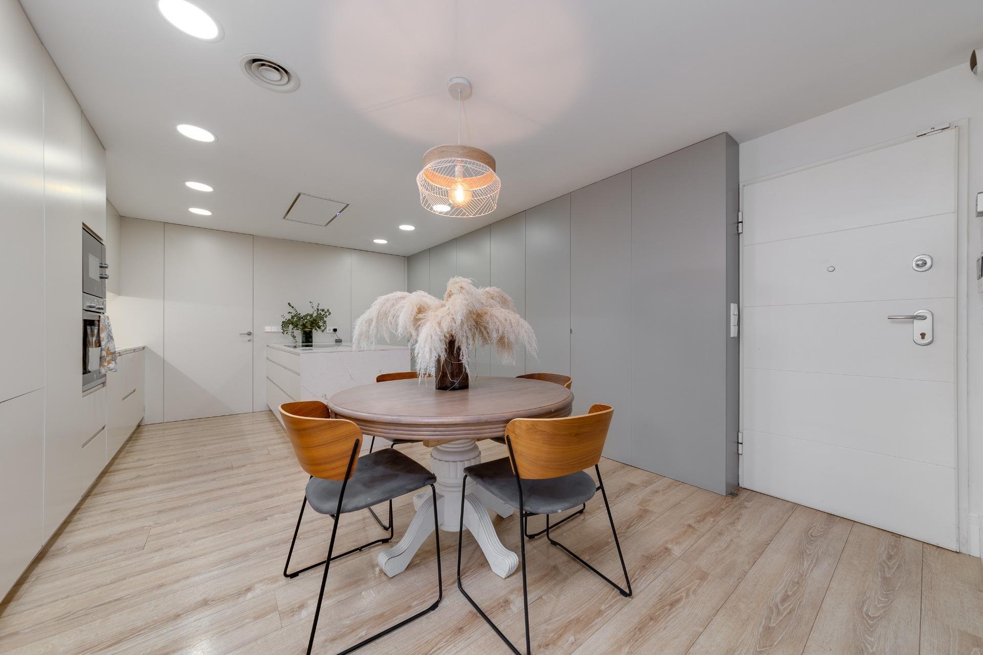 Segunda mano - Apartamento -
Torrevieja - Playa del Cura