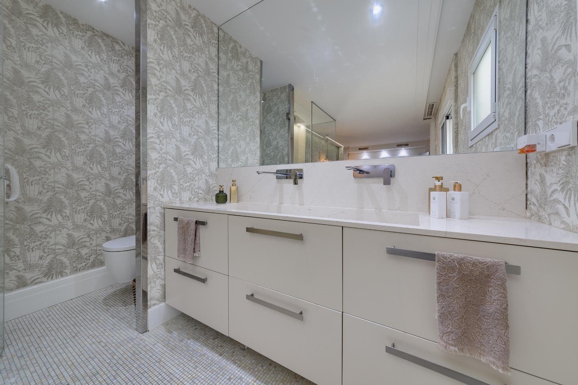Segunda mano - Apartamento -
Torrevieja - Playa del Cura