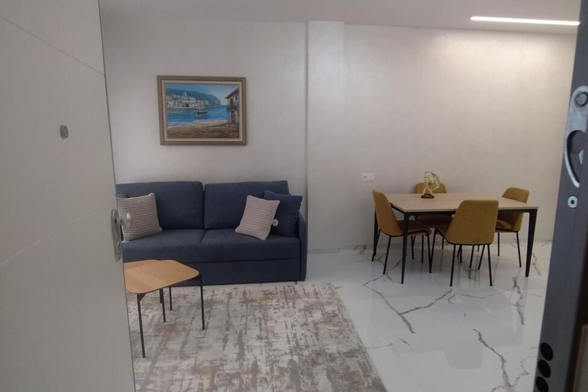 Segunda mano - Apartamento -
Torrevieja - Playa del Cura