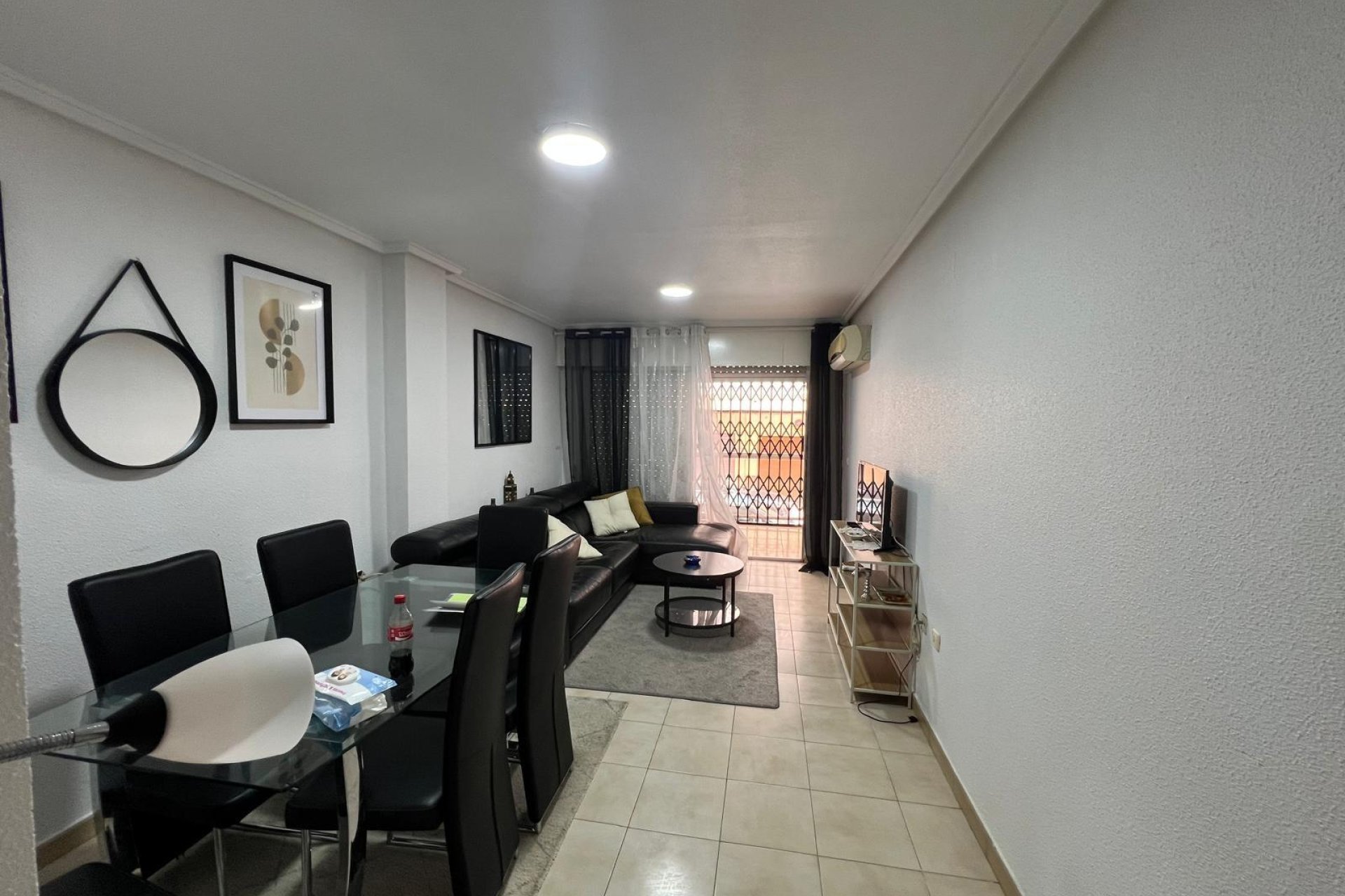 Segunda mano - Apartamento -
Torrevieja - Playa del Cura