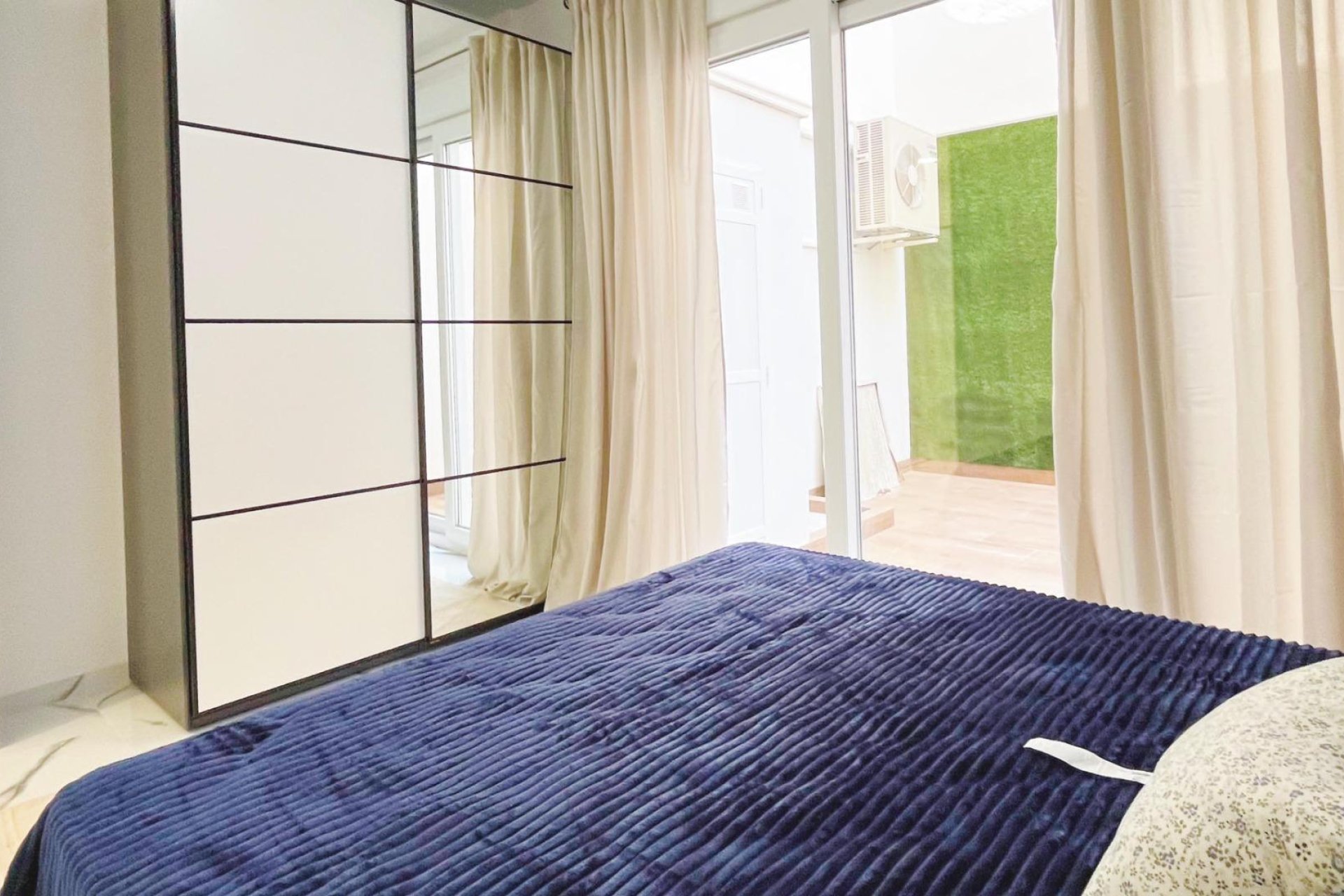 Segunda mano - Apartamento -
Torrevieja - Playa del Cura