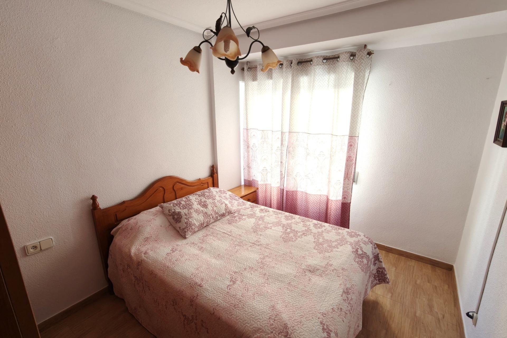 Segunda mano - Apartamento -
Torrevieja - Playa del Cura