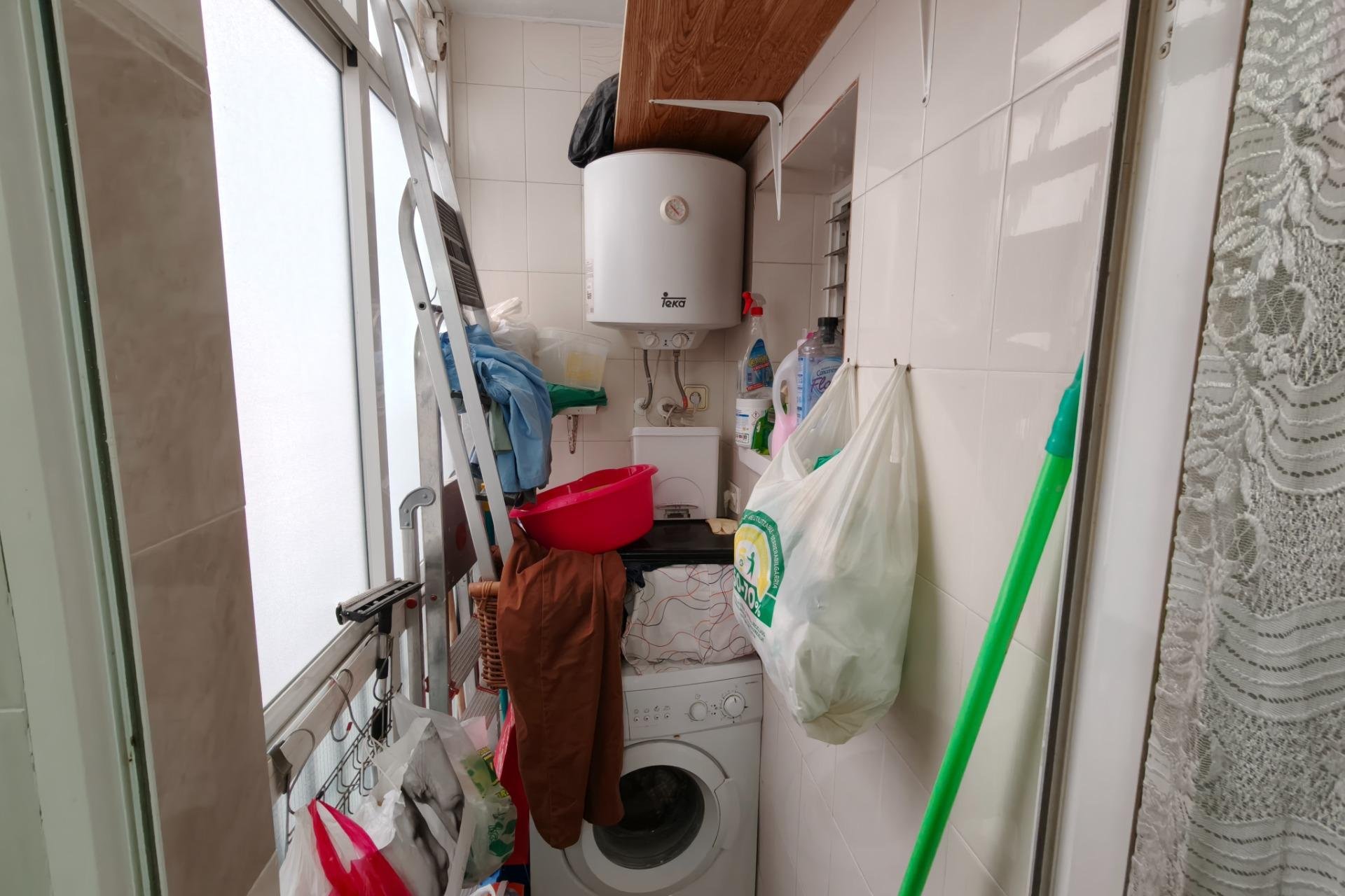 Segunda mano - Apartamento -
Torrevieja - Playa del Cura