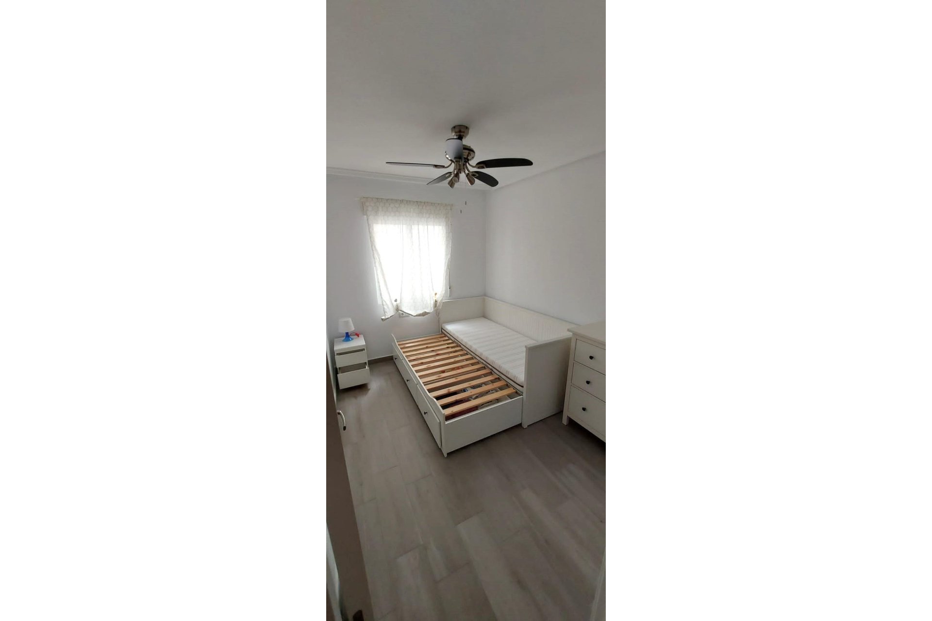 Segunda mano - Apartamento -
Torrevieja - Playa del Cura