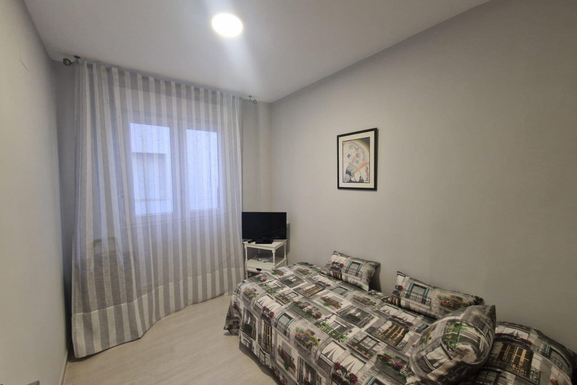 Segunda mano - Apartamento -
Torrevieja - Playa del Cura