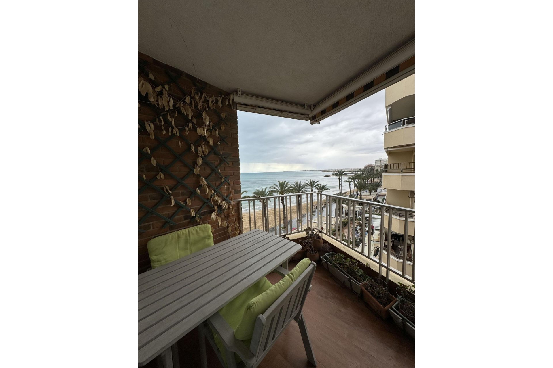 Segunda mano - Apartamento -
Torrevieja - Playa del Cura