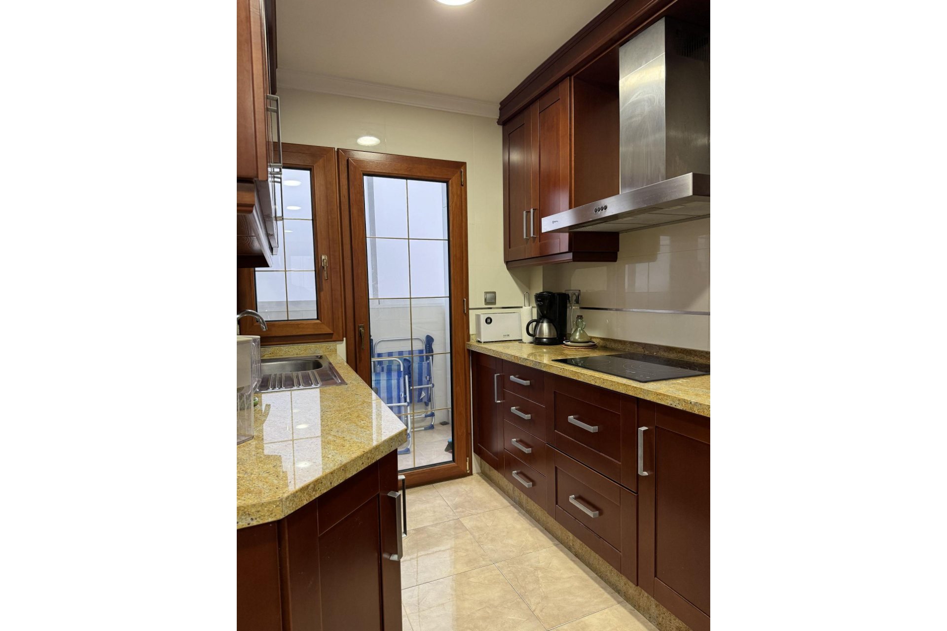 Segunda mano - Apartamento -
Torrevieja - Playa del Cura