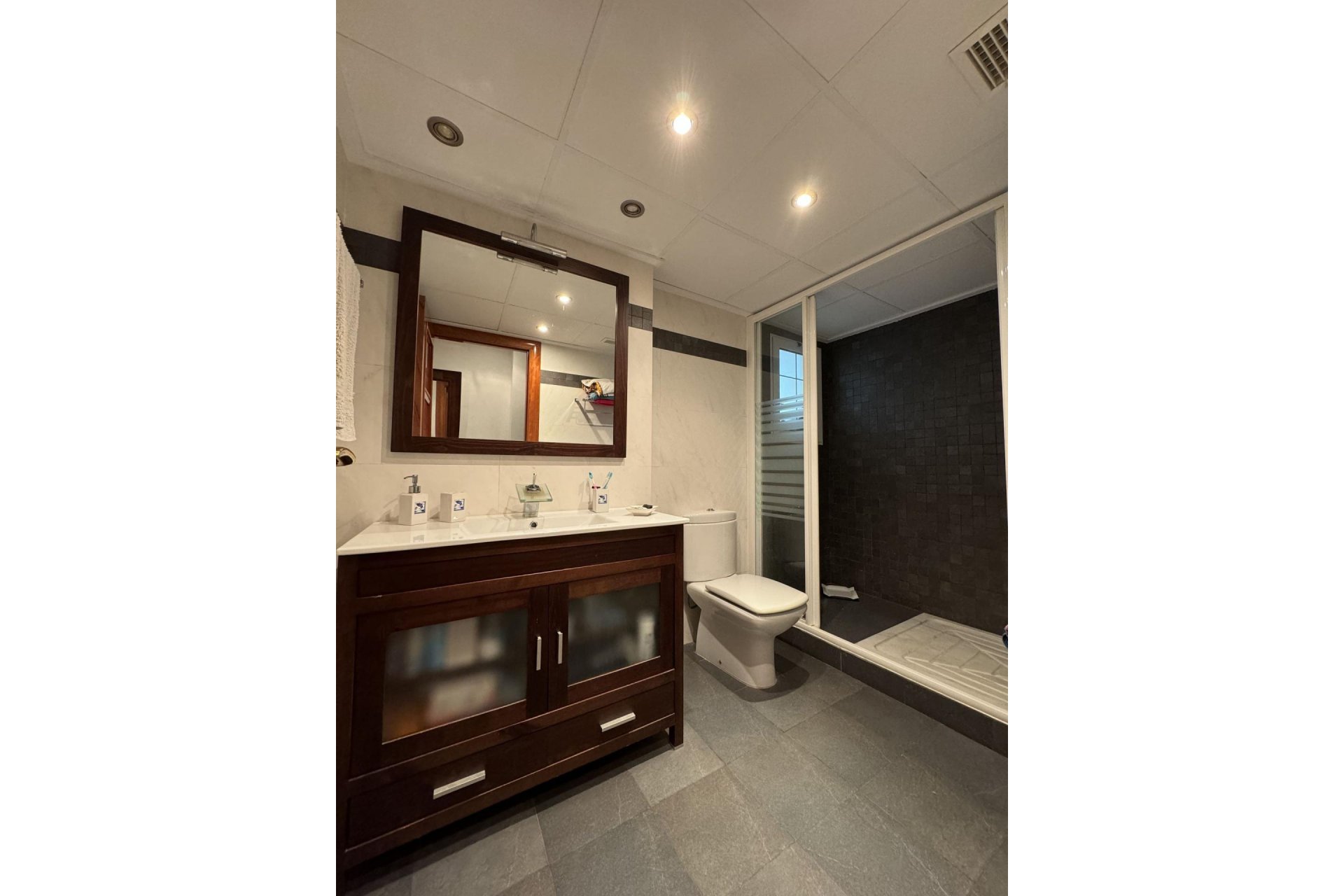 Segunda mano - Apartamento -
Torrevieja - Playa del Cura
