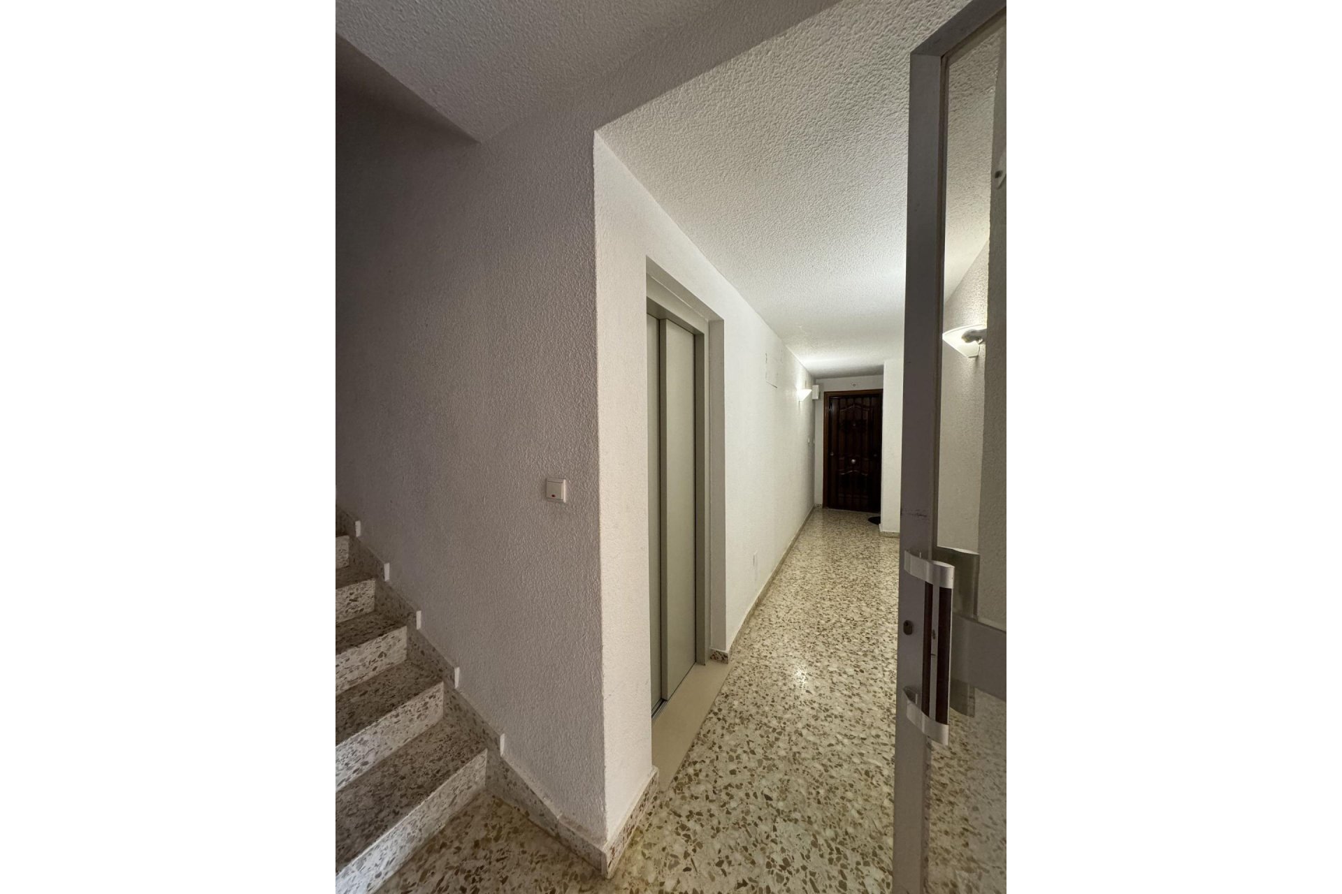 Segunda mano - Apartamento -
Torrevieja - Playa del Cura