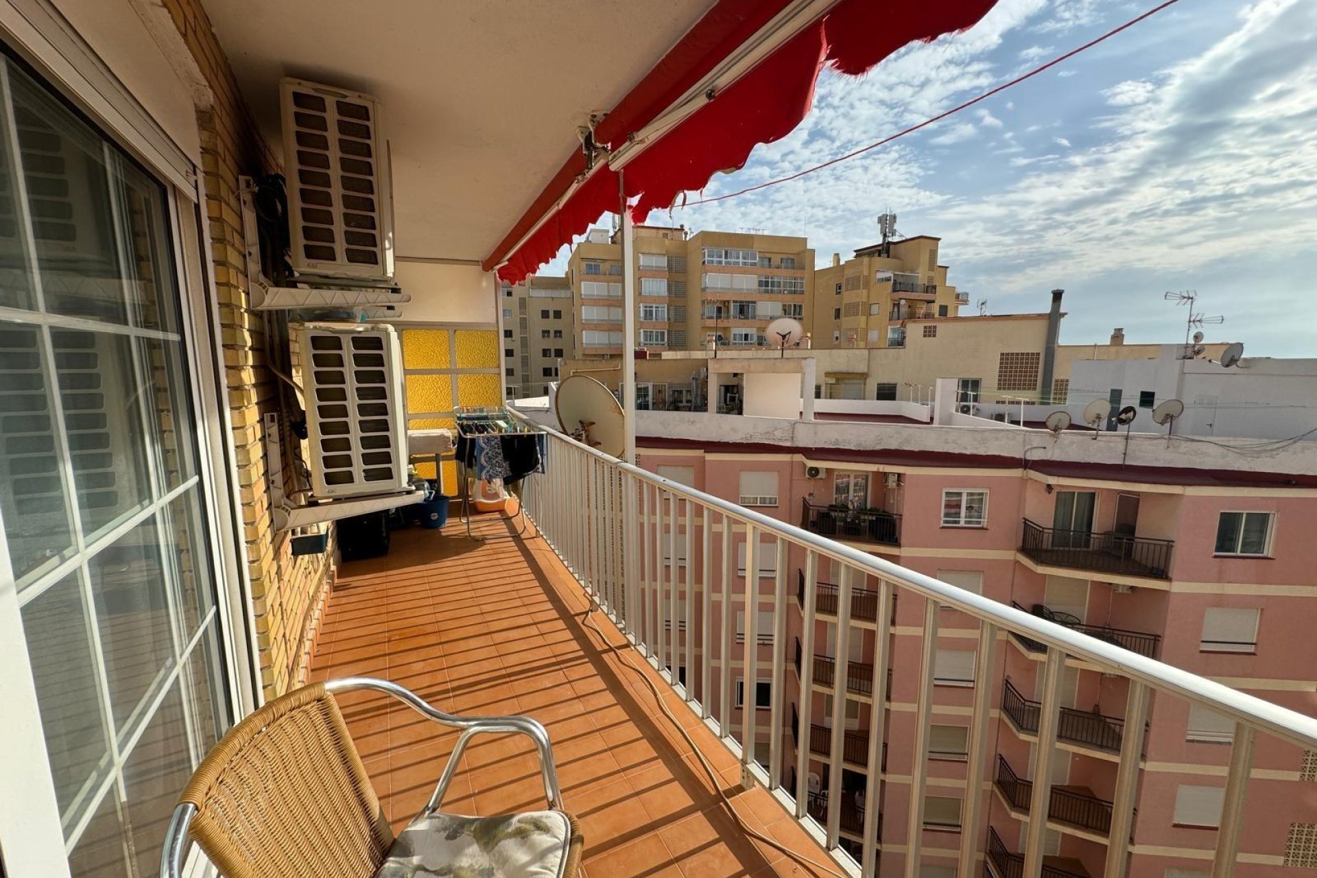 Segunda mano - Apartamento -
Torrevieja - Playa del Cura