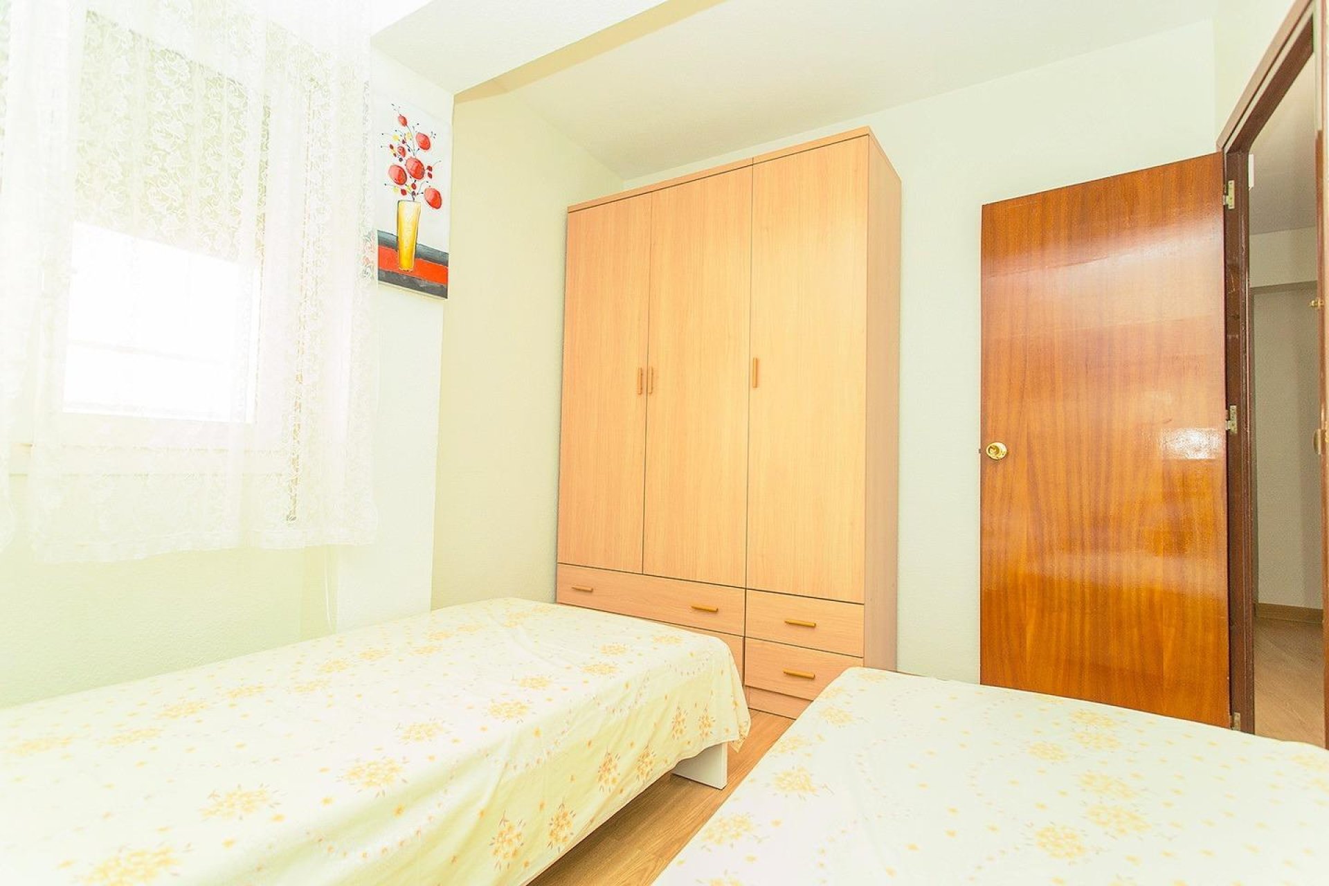 Segunda mano - Apartamento -
Torrevieja - Playa del Cura