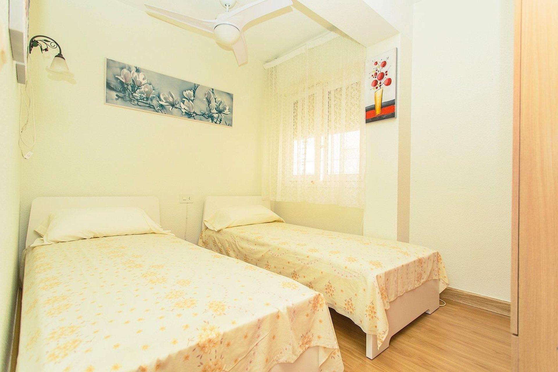 Segunda mano - Apartamento -
Torrevieja - Playa del Cura