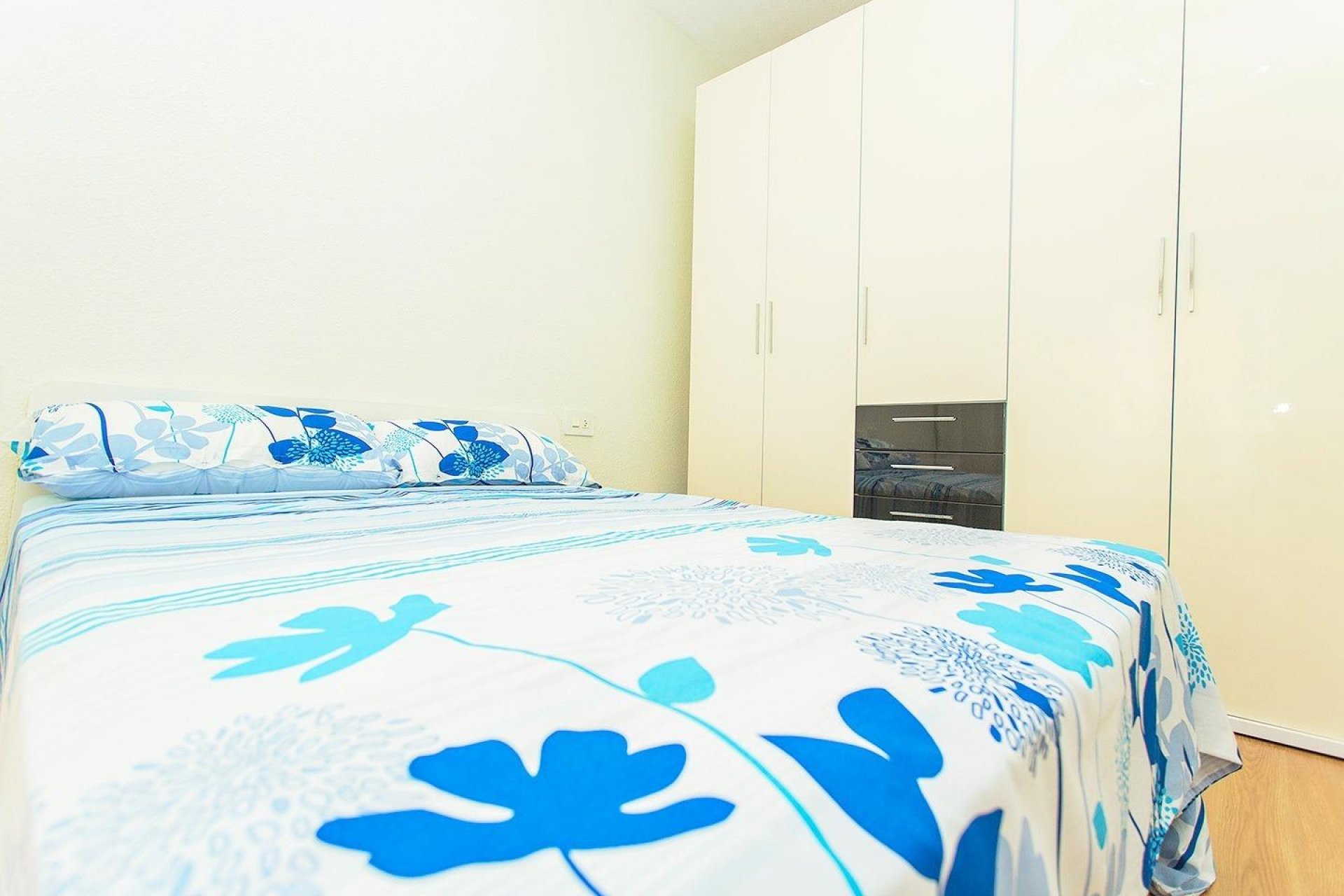 Segunda mano - Apartamento -
Torrevieja - Playa del Cura