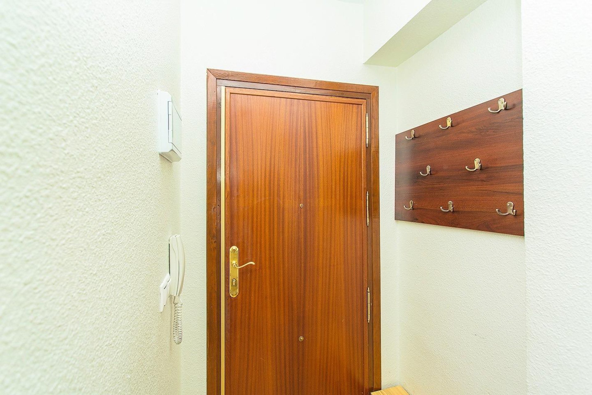 Segunda mano - Apartamento -
Torrevieja - Playa del Cura
