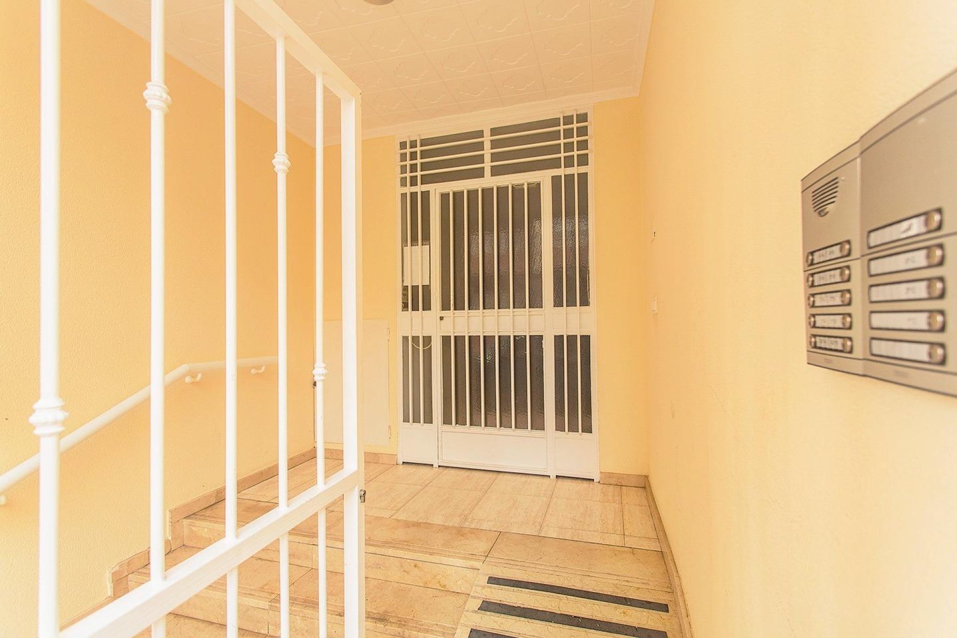 Segunda mano - Apartamento -
Torrevieja - Playa del Cura