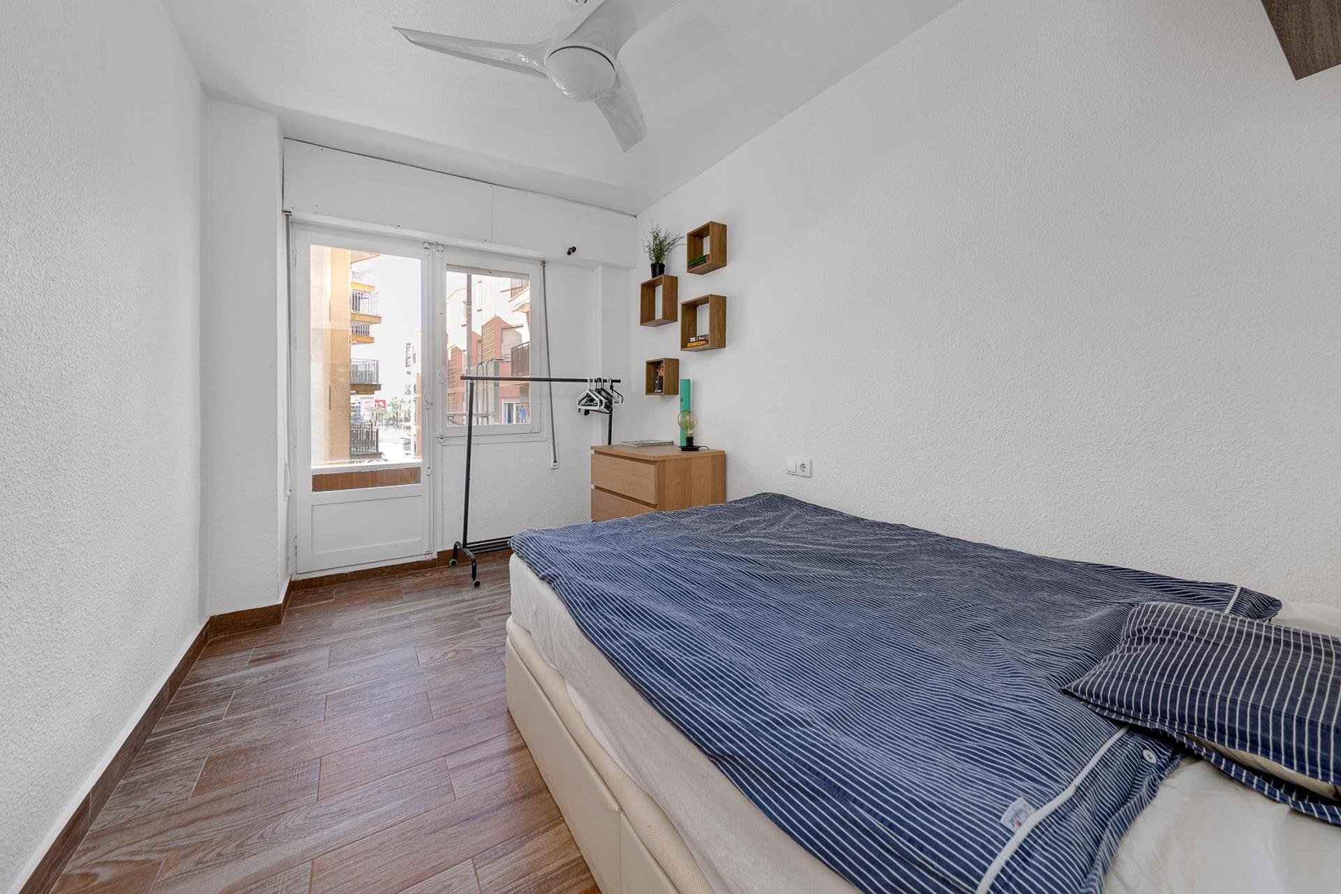 Segunda mano - Apartamento -
Torrevieja - Playa del Cura