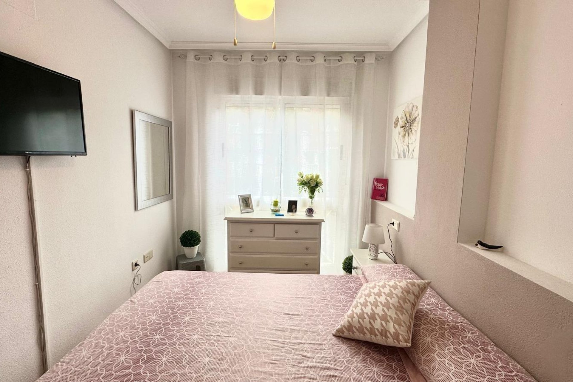 Segunda mano - Apartamento -
Torrevieja - Playa del Cura