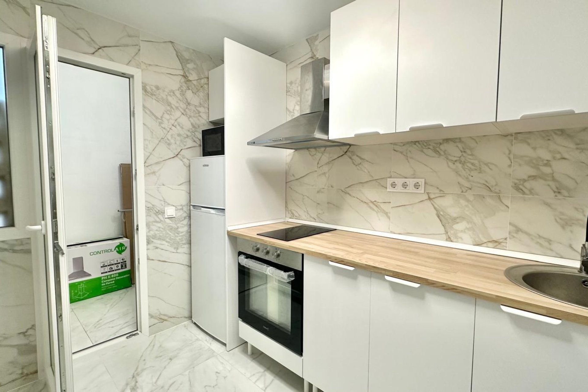 Segunda mano - Apartamento -
Torrevieja - Playa del Cura