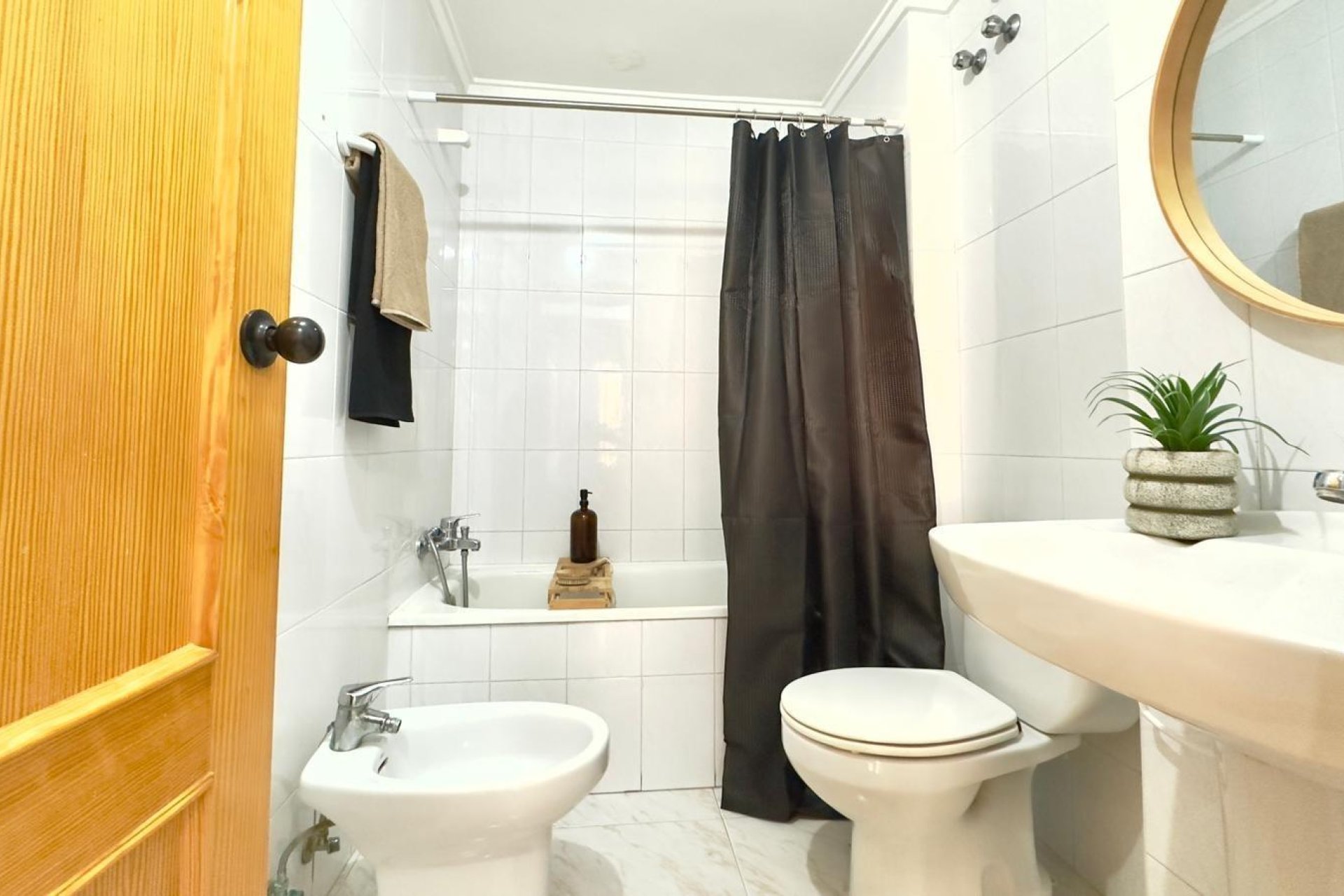 Segunda mano - Apartamento -
Torrevieja - Playa del Cura