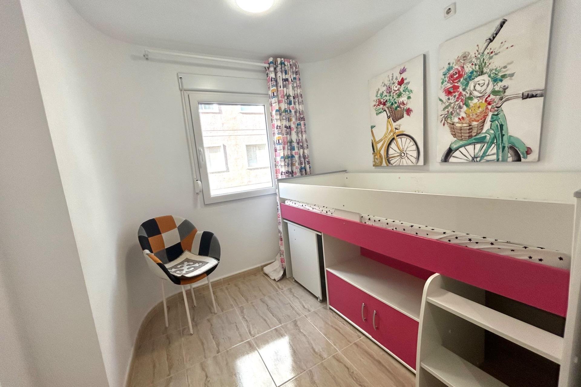 Segunda mano - Apartamento -
Torrevieja - Playa del Cura