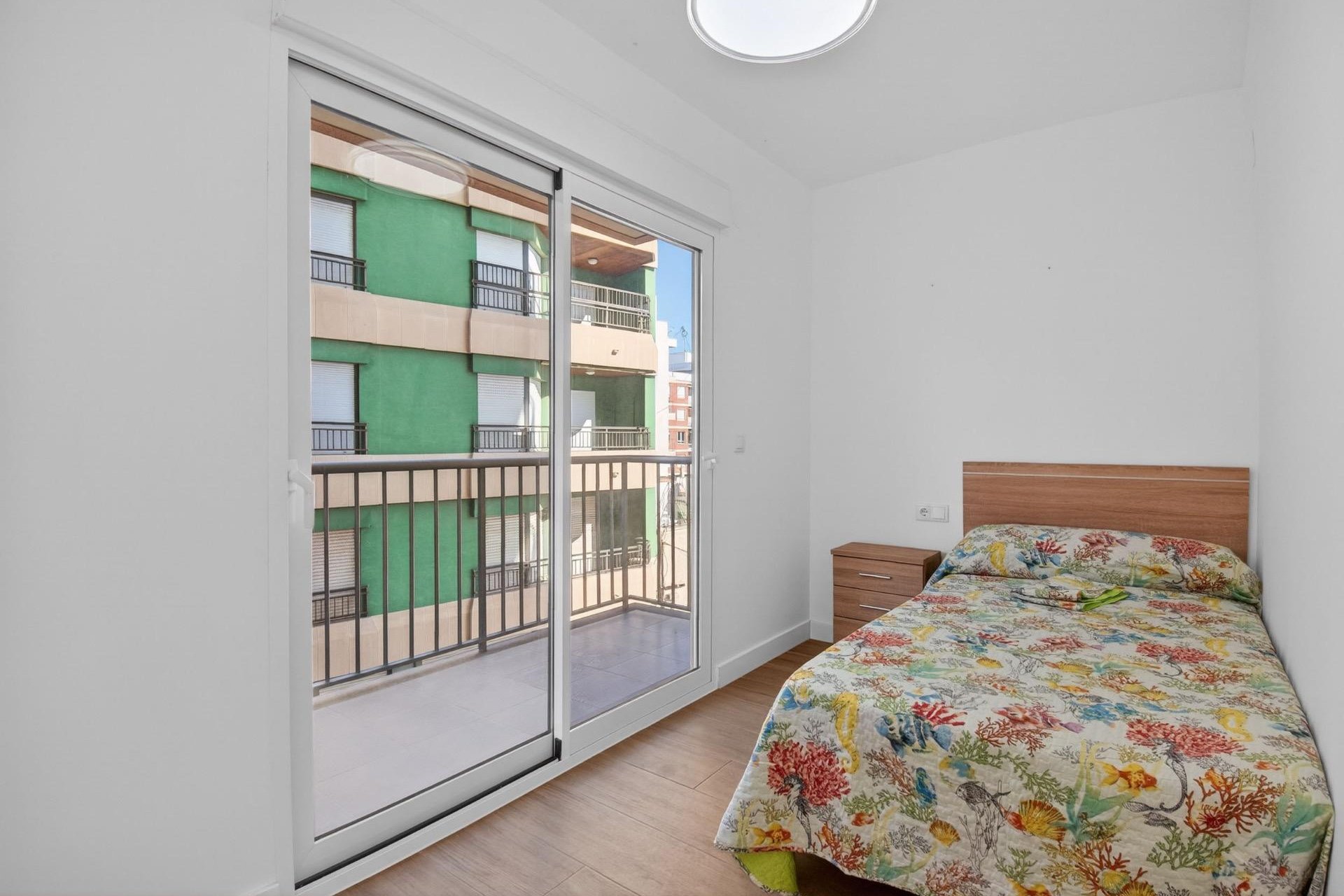 Segunda mano - Apartamento -
Torrevieja - Playa del Cura