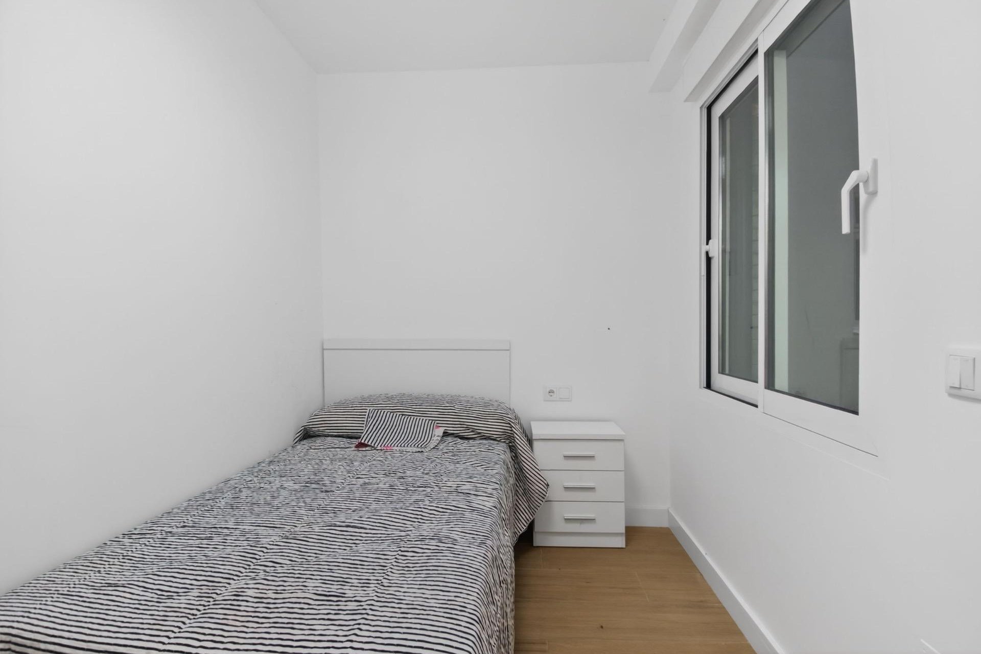 Segunda mano - Apartamento -
Torrevieja - Playa del Cura