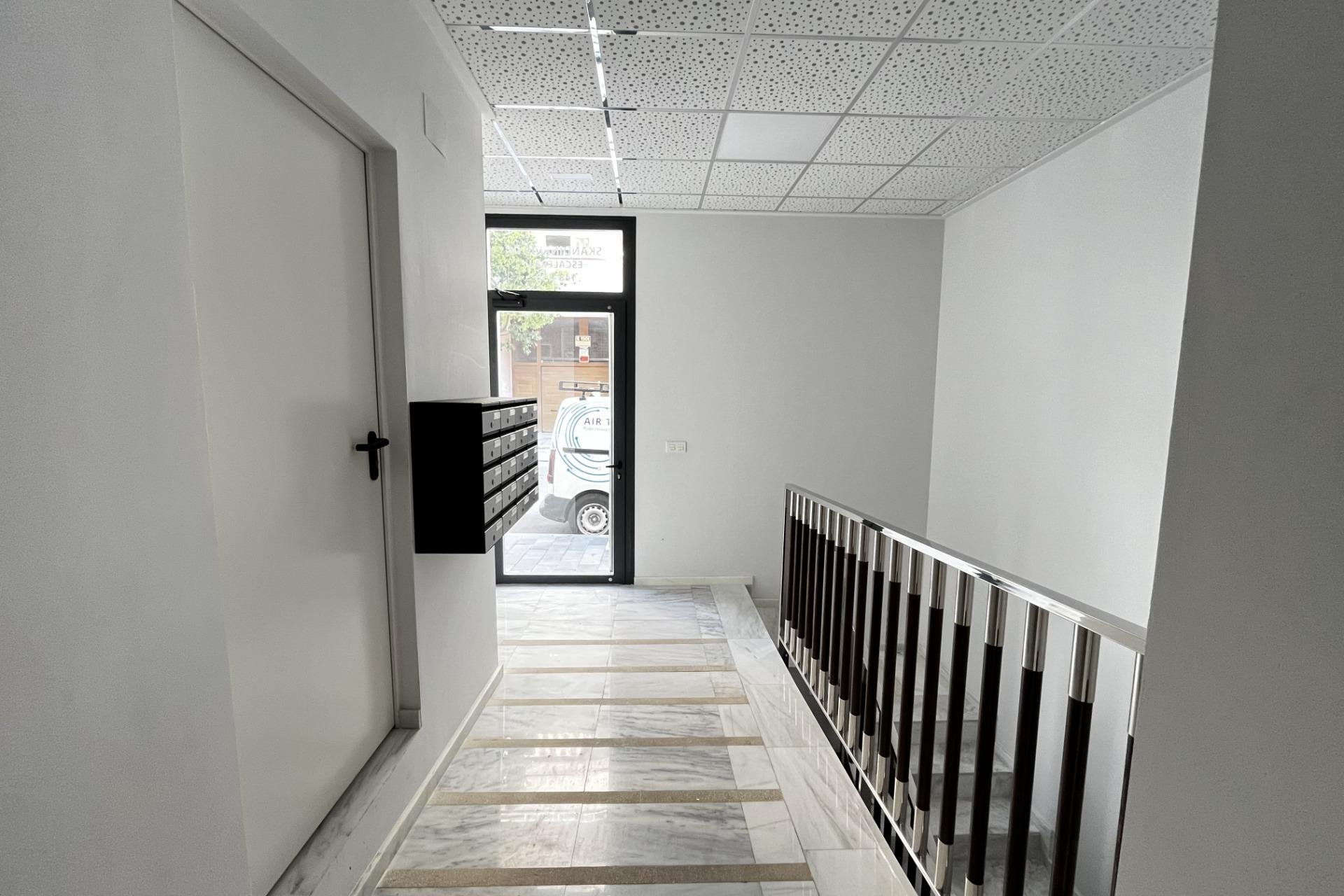 Segunda mano - Apartamento -
Torrevieja - Playa del Cura