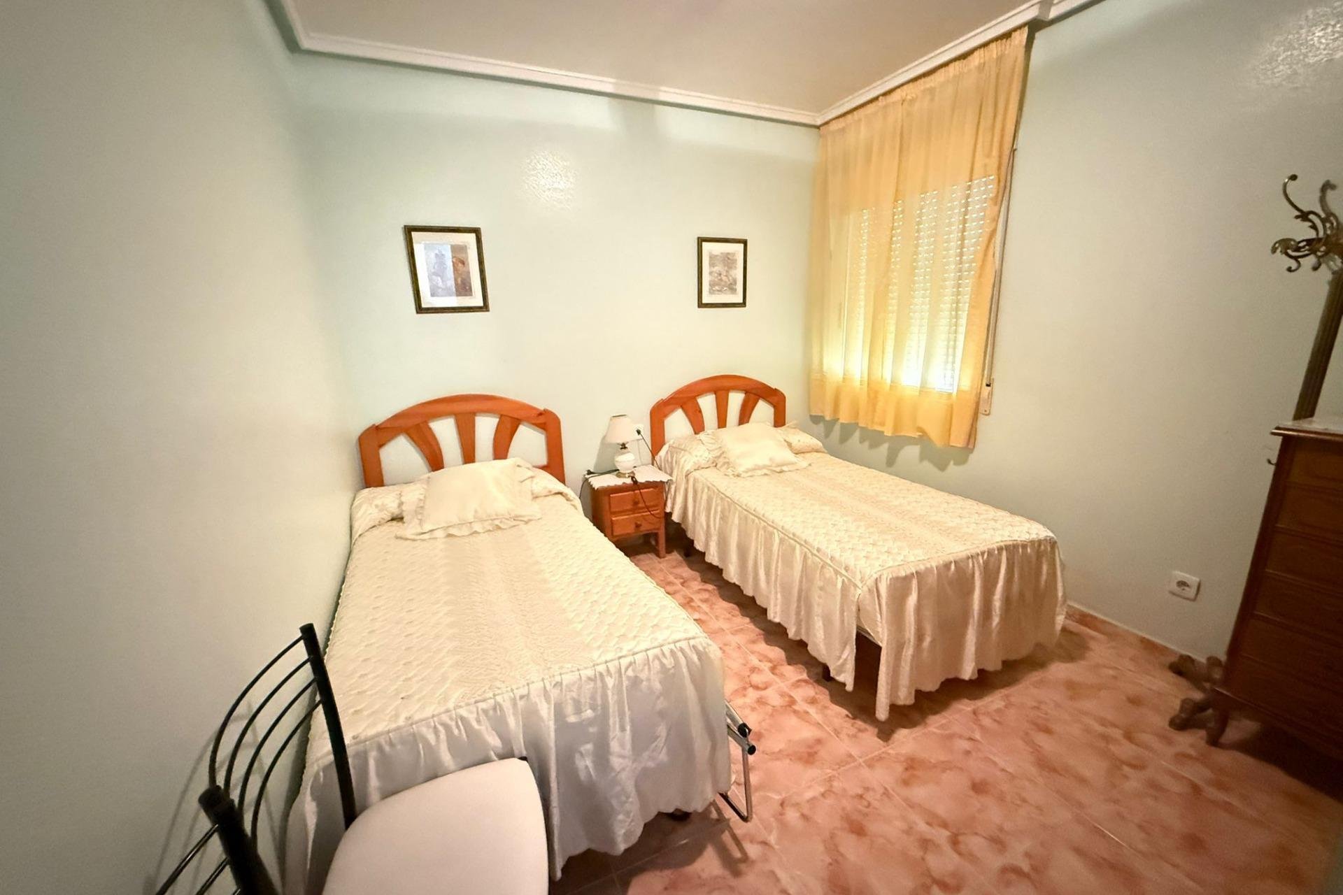 Segunda mano - Apartamento -
Torrevieja - Playa del Cura