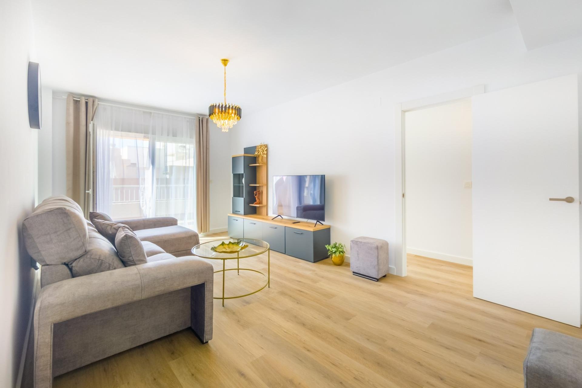 Segunda mano - Apartamento -
Torrevieja - Playa del Cura