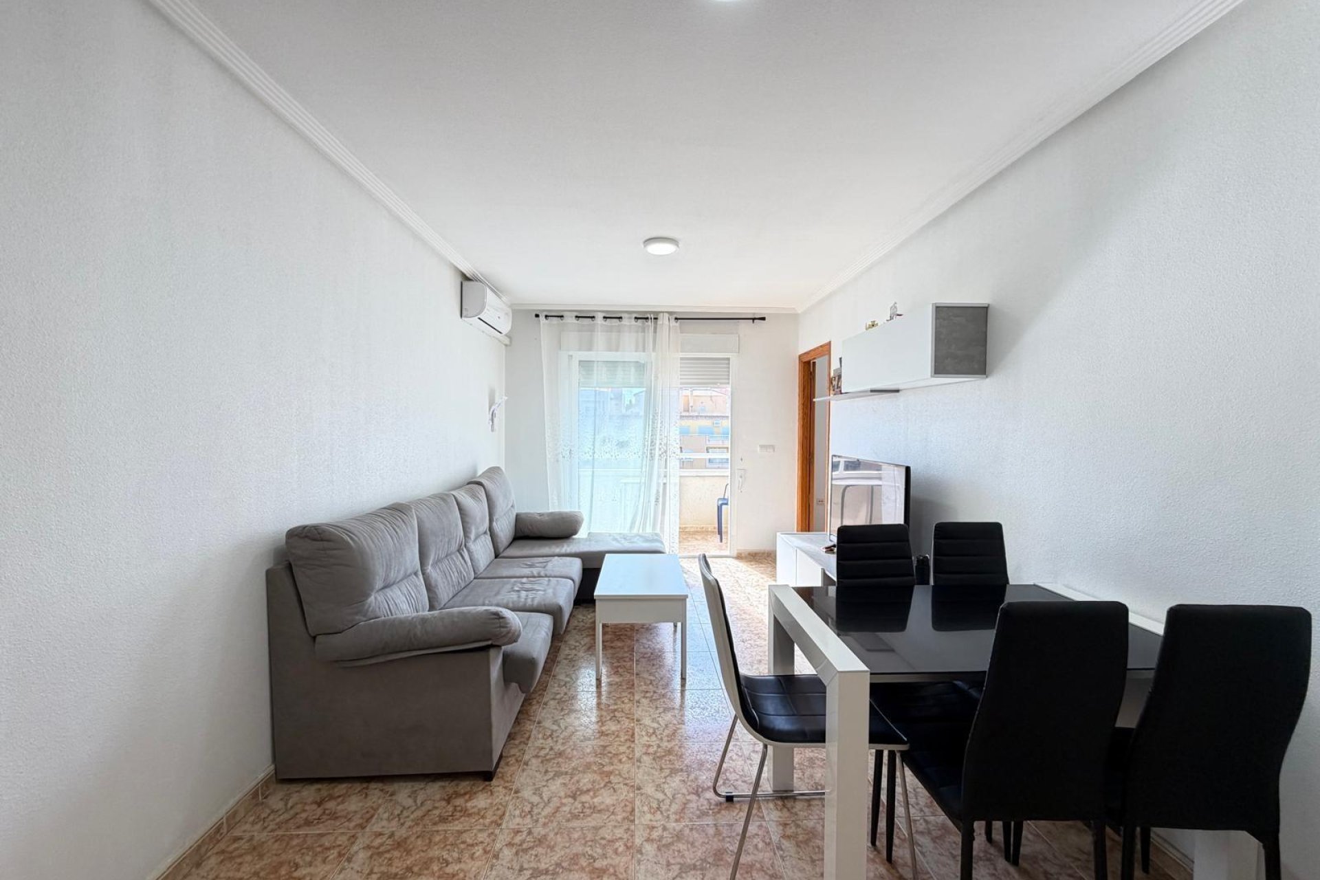 Segunda mano - Apartamento -
Torrevieja - Playa del Cura
