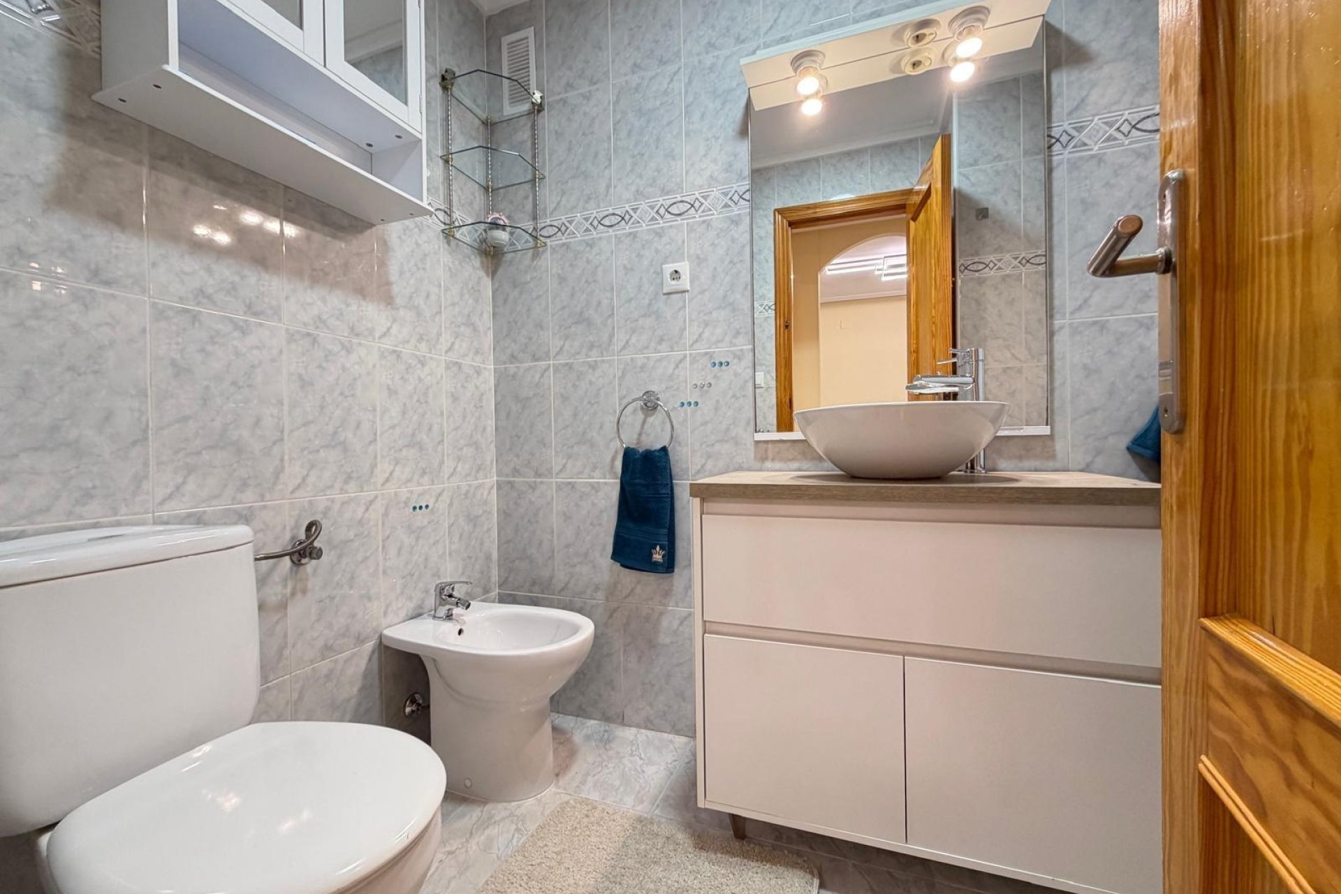 Segunda mano - Apartamento -
Torrevieja - Playa del Cura