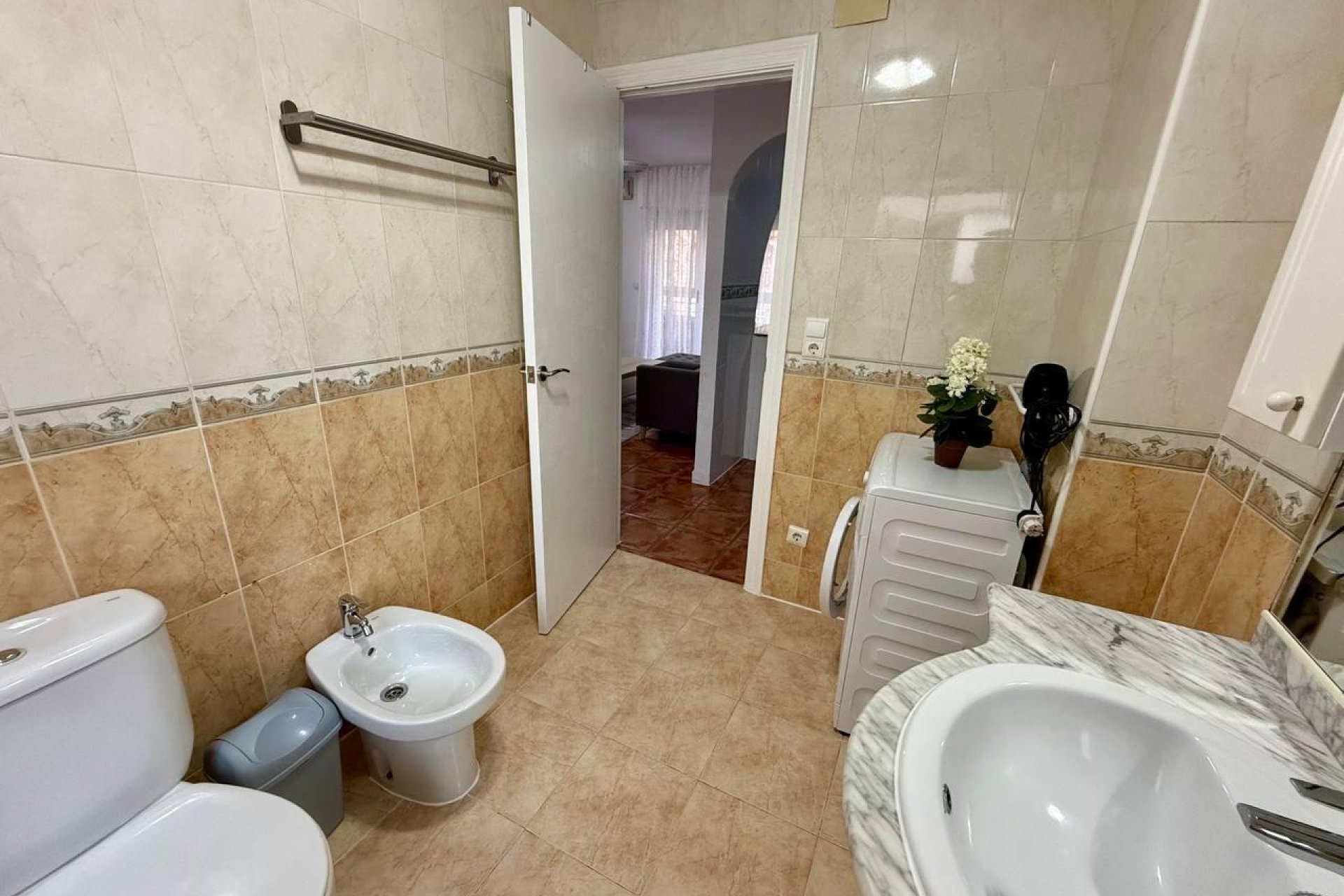 Segunda mano - Apartamento -
Torrevieja - Playa del Cura