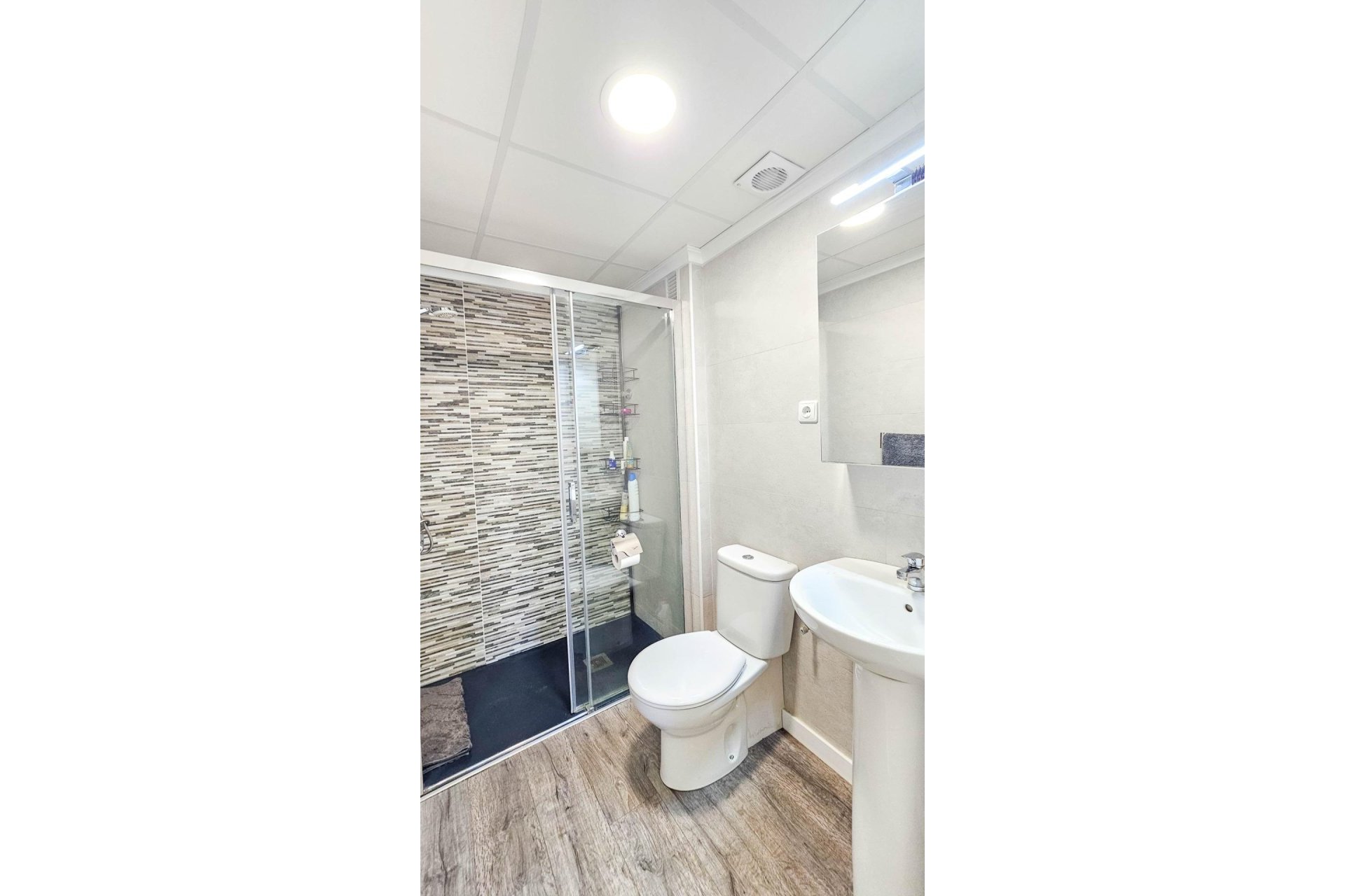 Segunda mano - Apartamento -
Torrevieja - Playa del Cura