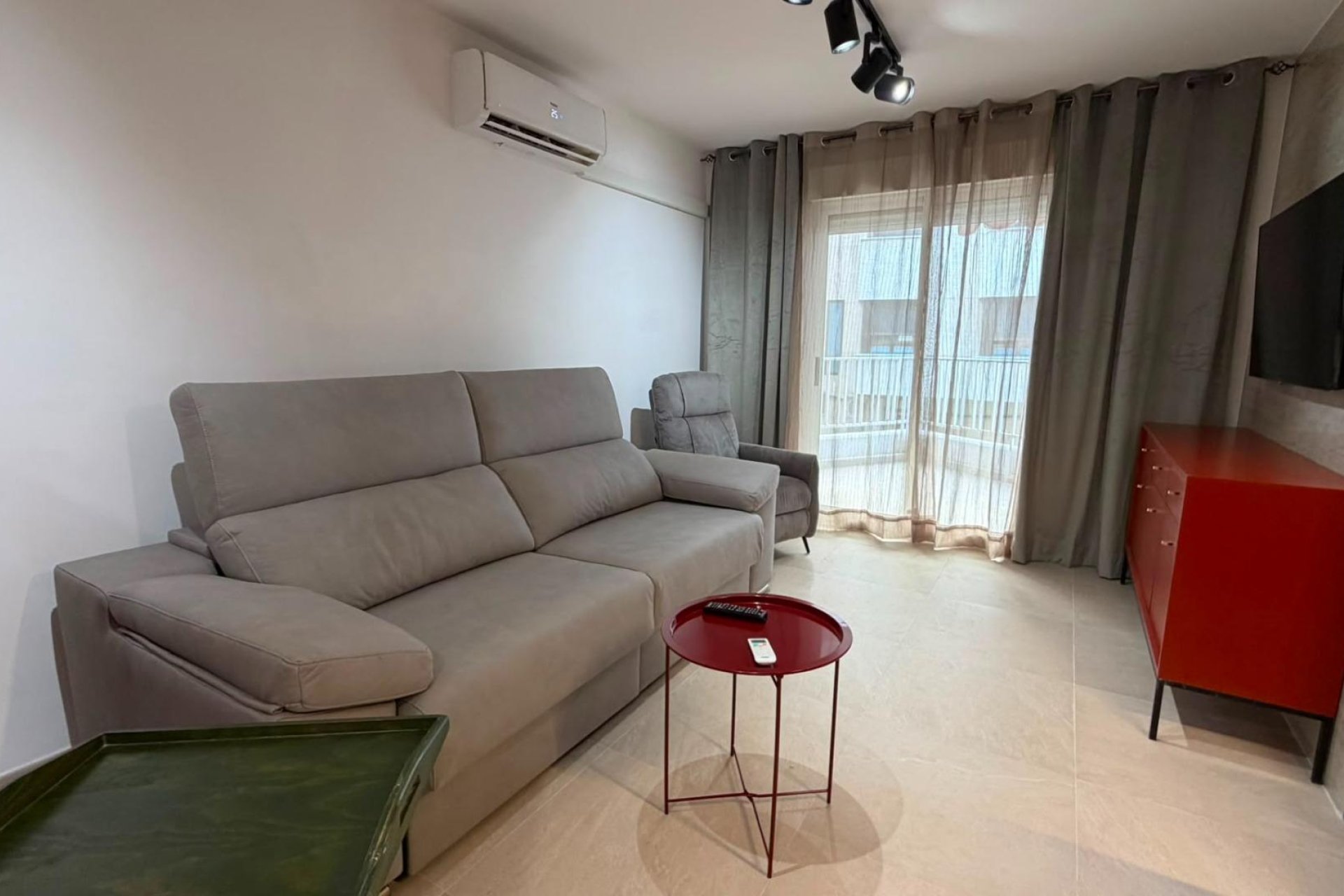 Segunda mano - Apartamento -
Torrevieja - Playa del Cura