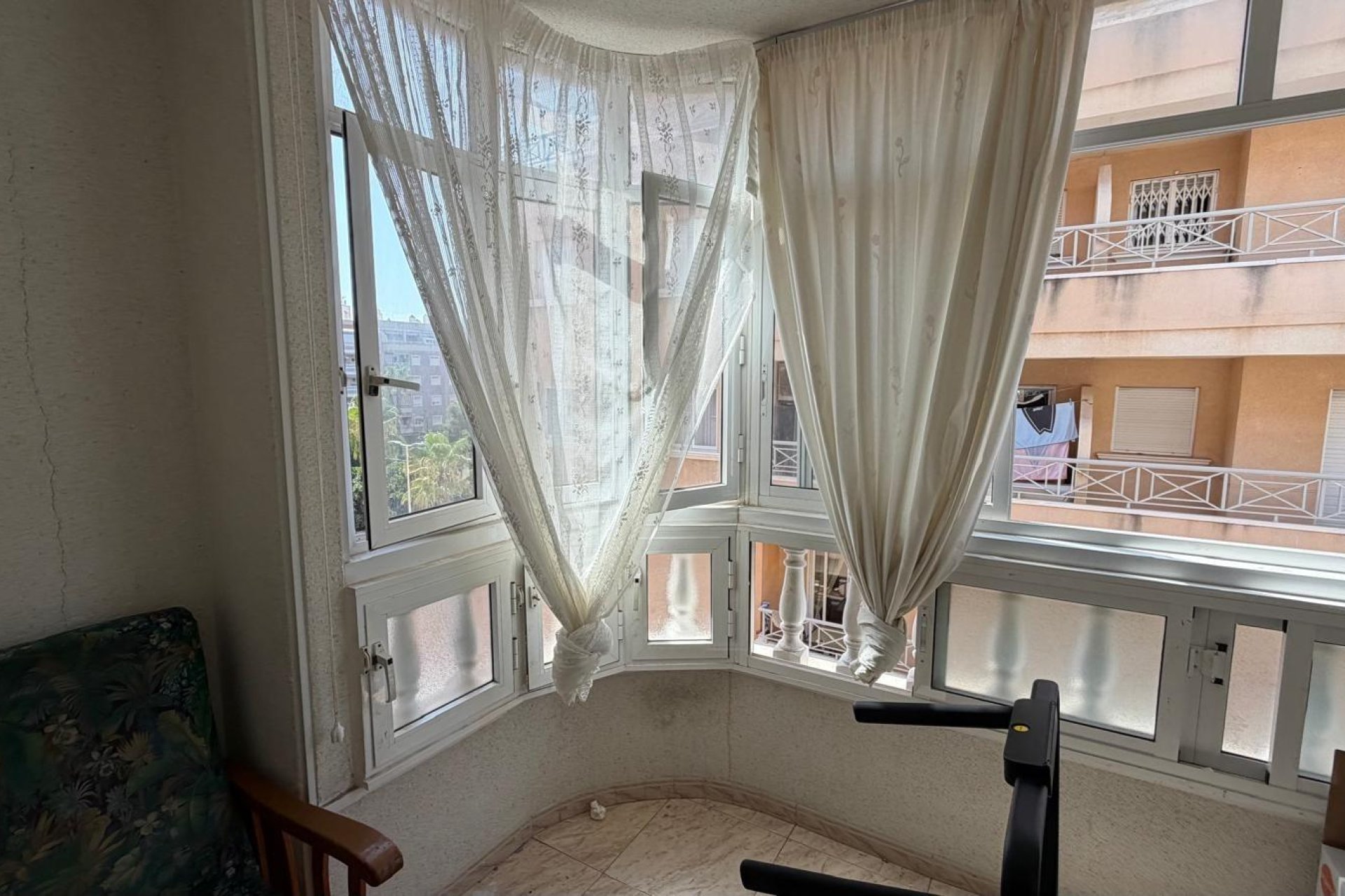 Segunda mano - Apartamento -
Torrevieja - Playa del Cura