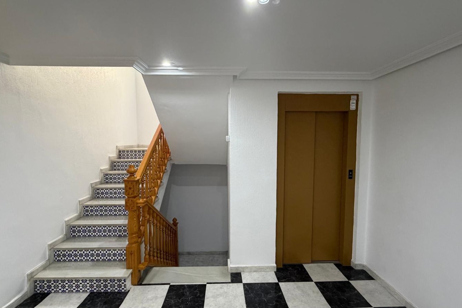 Segunda mano - Apartamento -
Torrevieja - Playa del Cura
