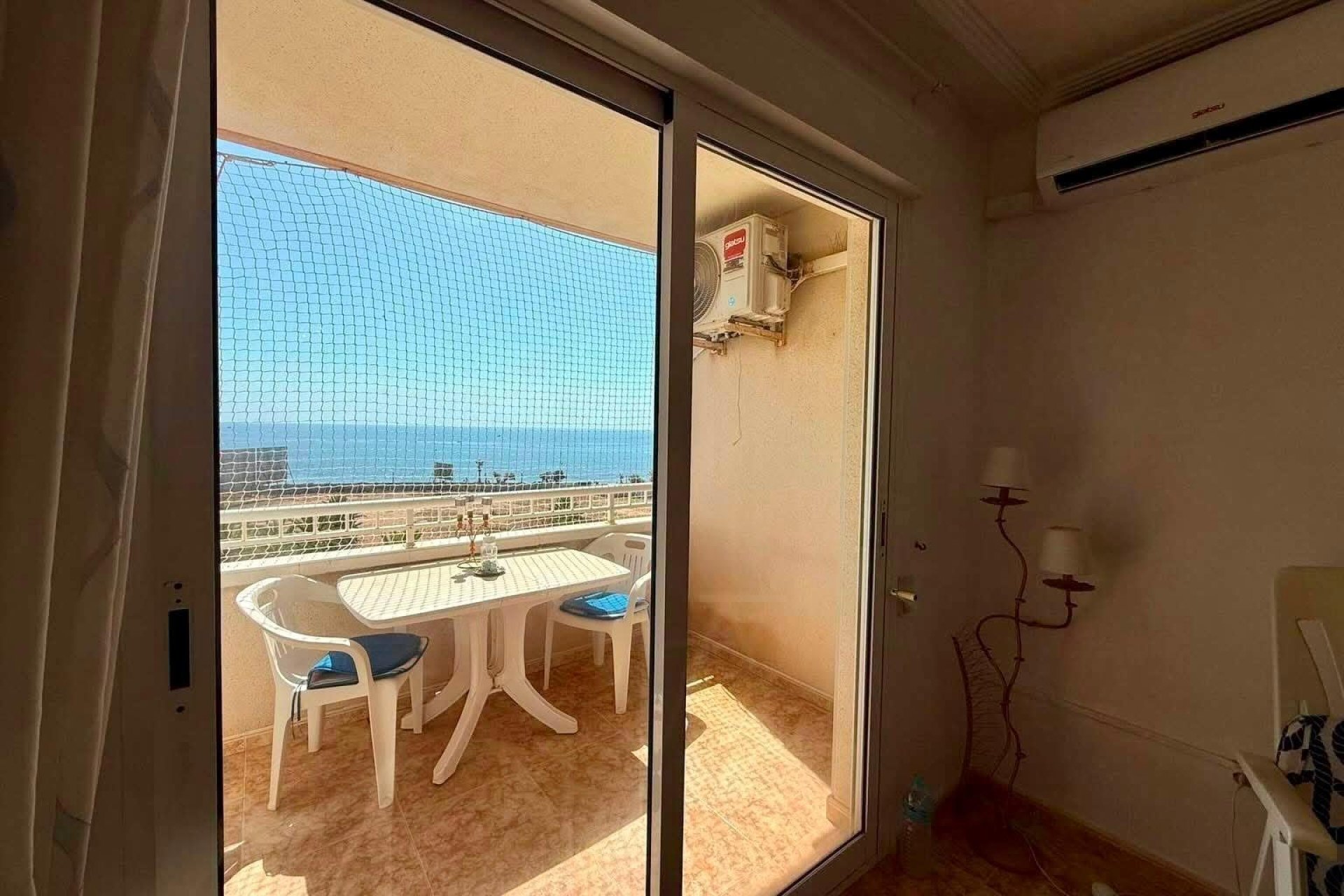 Segunda mano - Apartamento -
Torrevieja - Playa del Cura