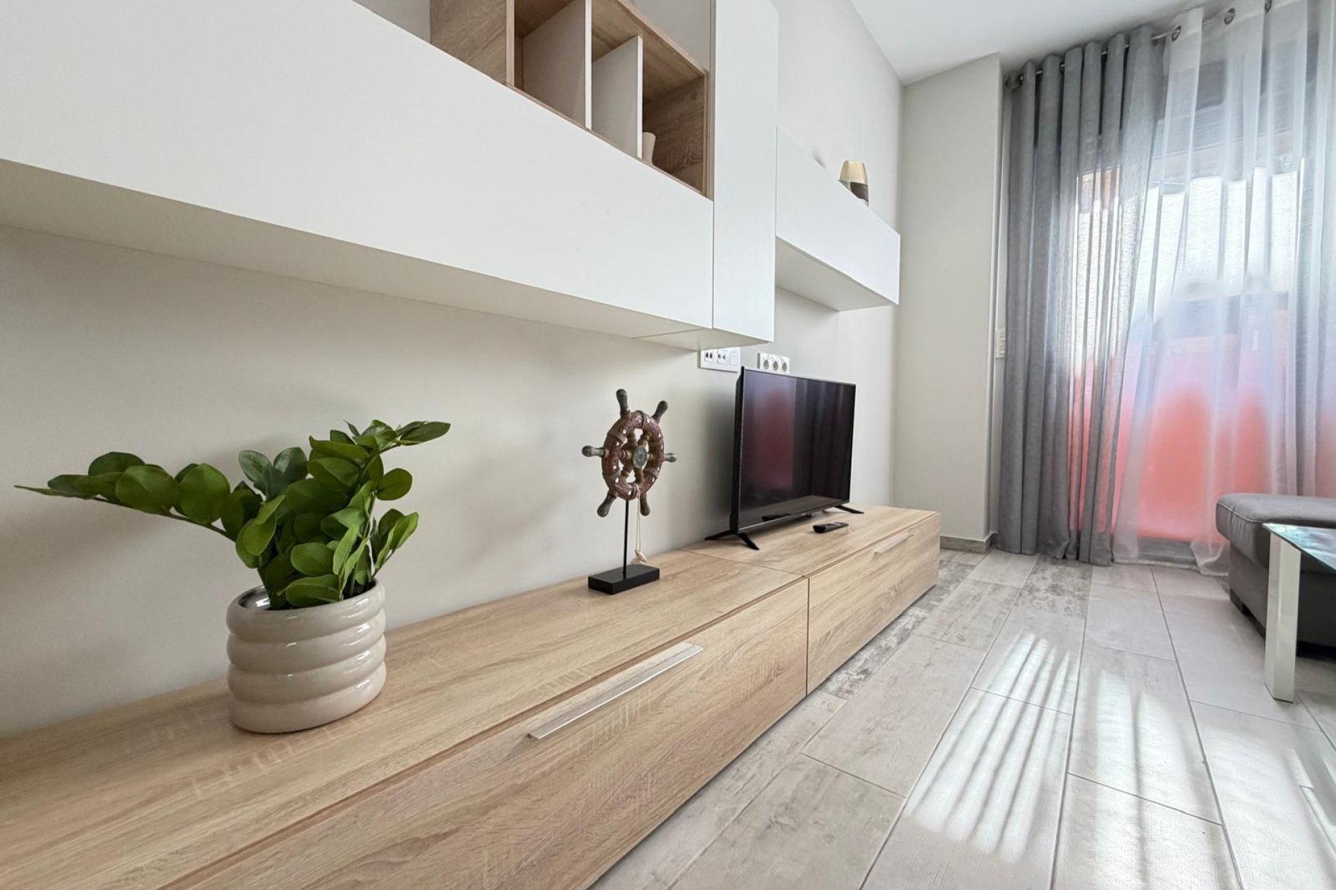 Segunda mano - Apartamento -
Torrevieja - Playa del Cura