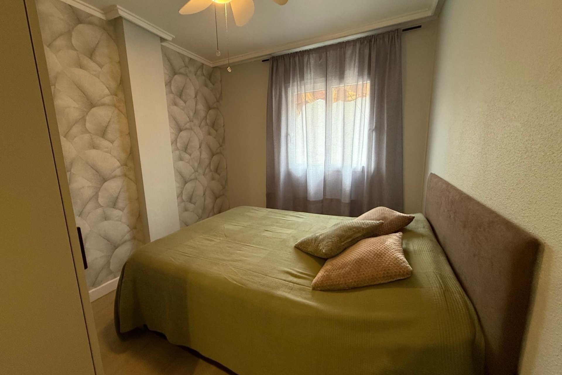 Segunda mano - Apartamento -
Torrevieja - Playa del Cura
