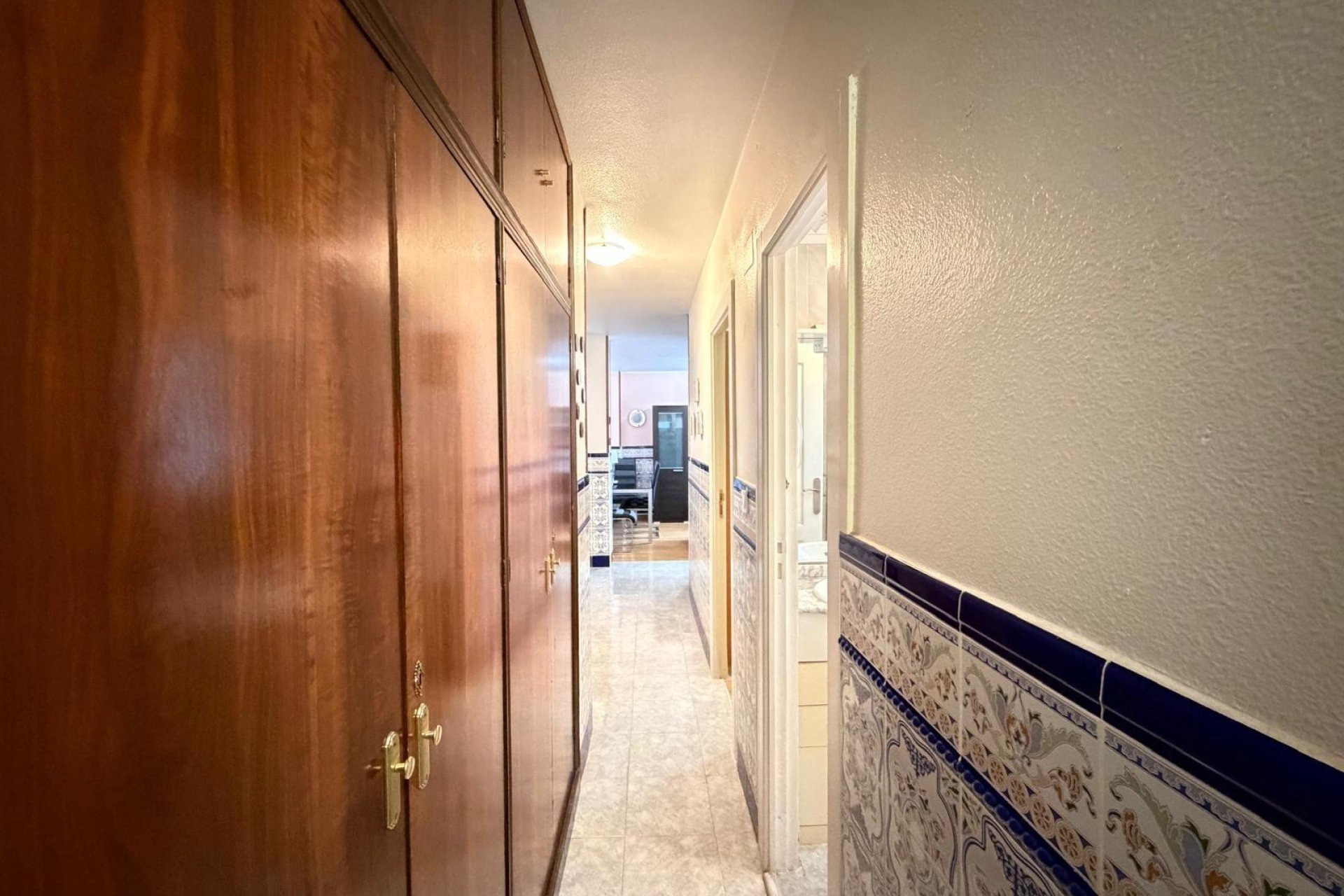 Segunda mano - Apartamento -
Torrevieja - Playa del Cura